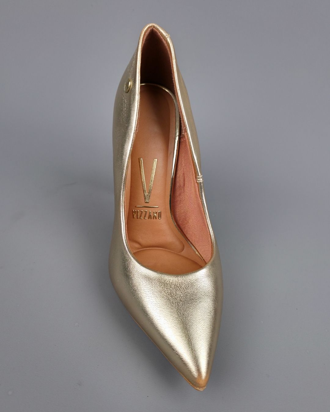 ZAPATO VIZZANO DORADO PARA DAMA