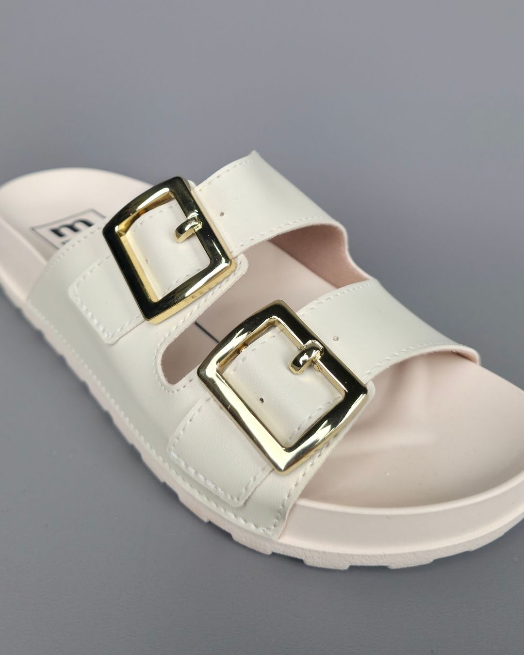 SANDALIA MOLECA BLANCA PARA DAMA
