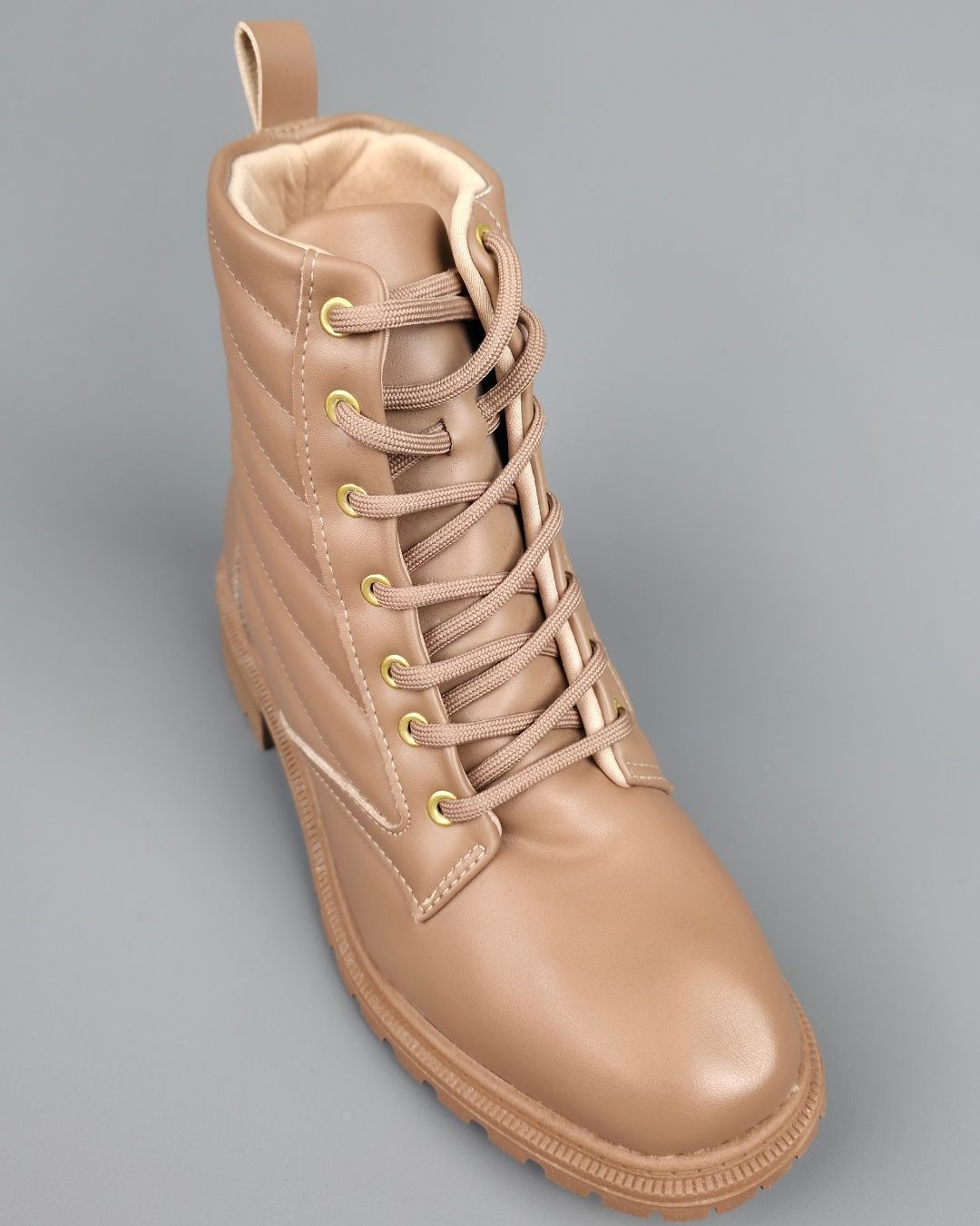 BOTA MODARE CAFE