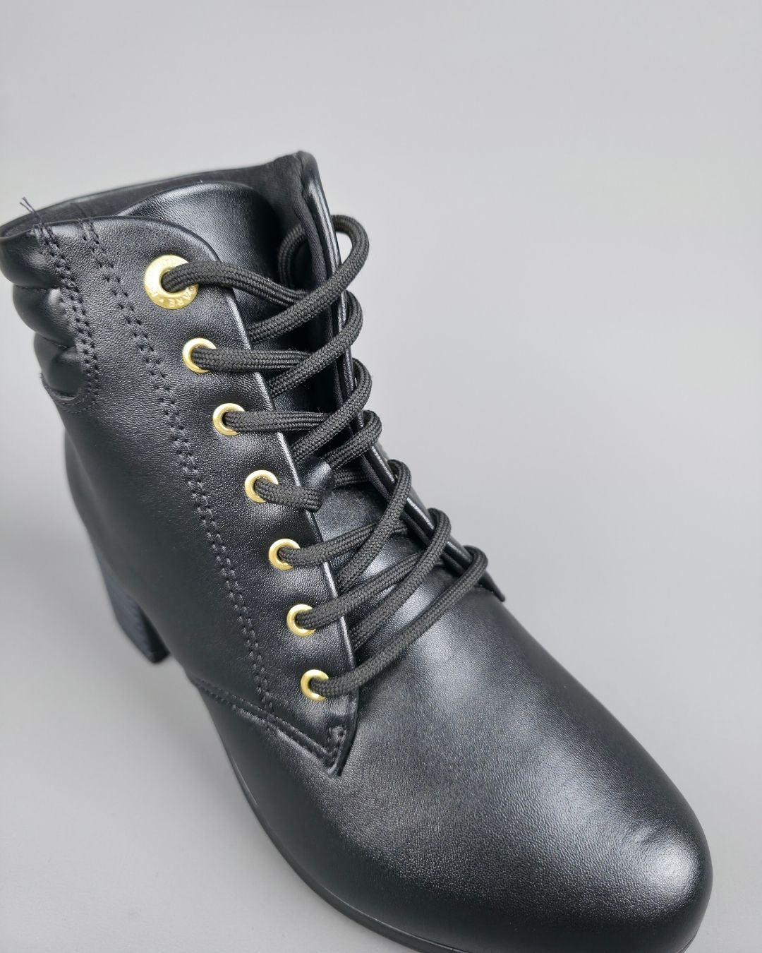 BOTA MODARE NEGRA