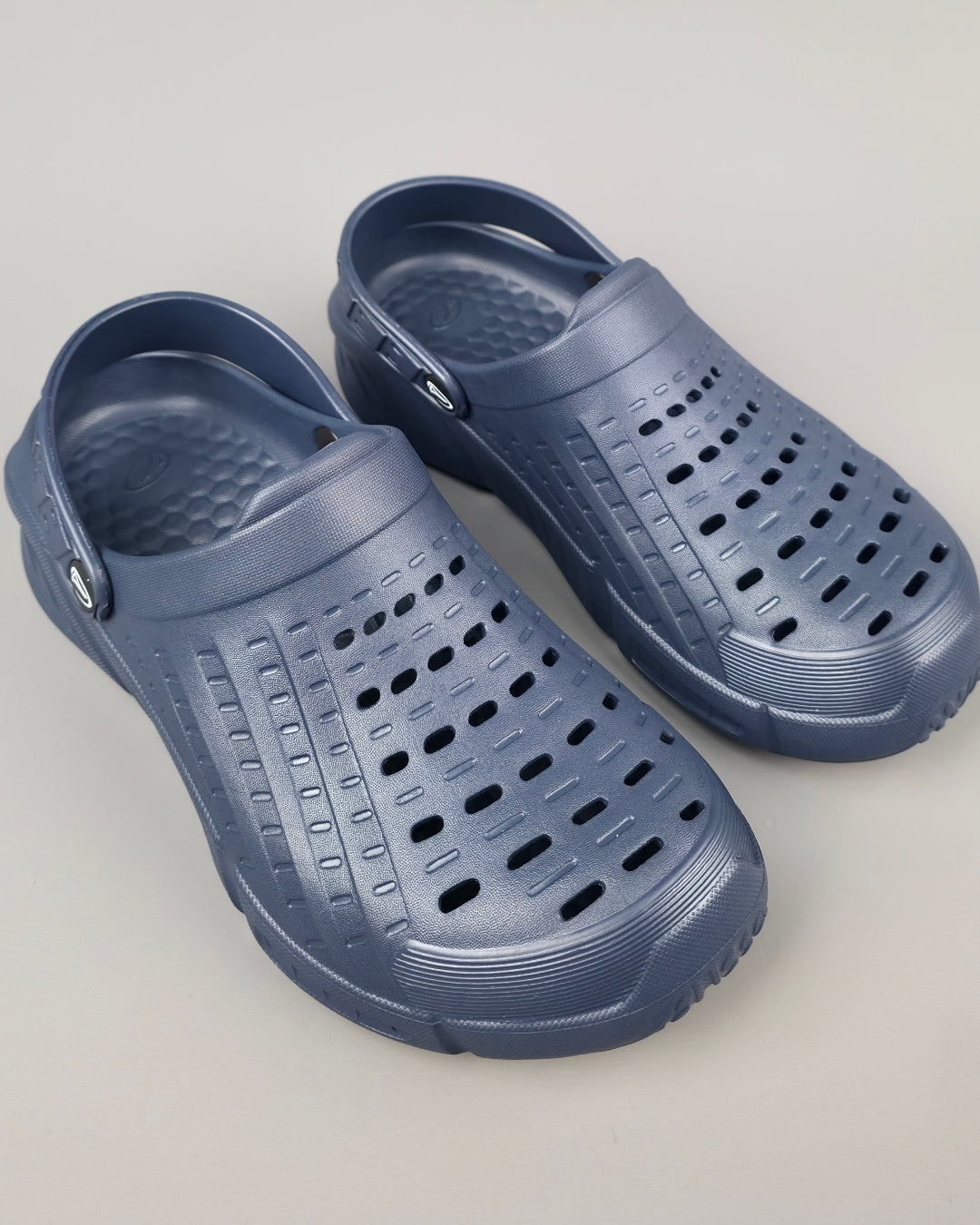 CLOGS BOLTIO AZUL OSCURO PARA CABALLERO