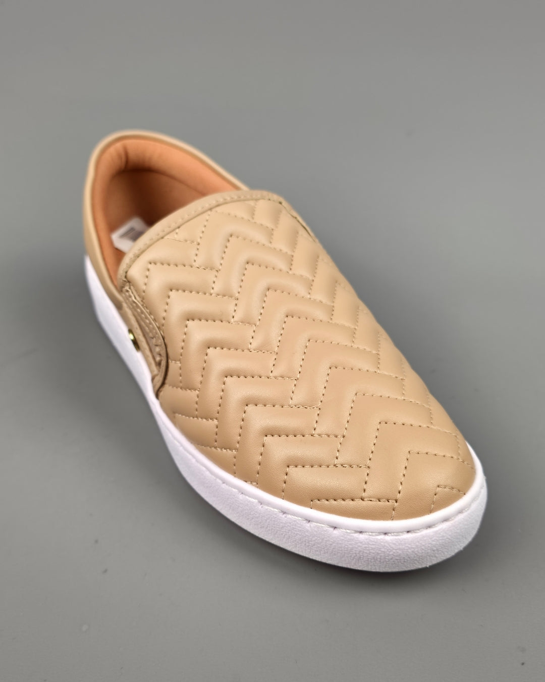 ZAPATO VIZZANO BEIGE PARA DAMA