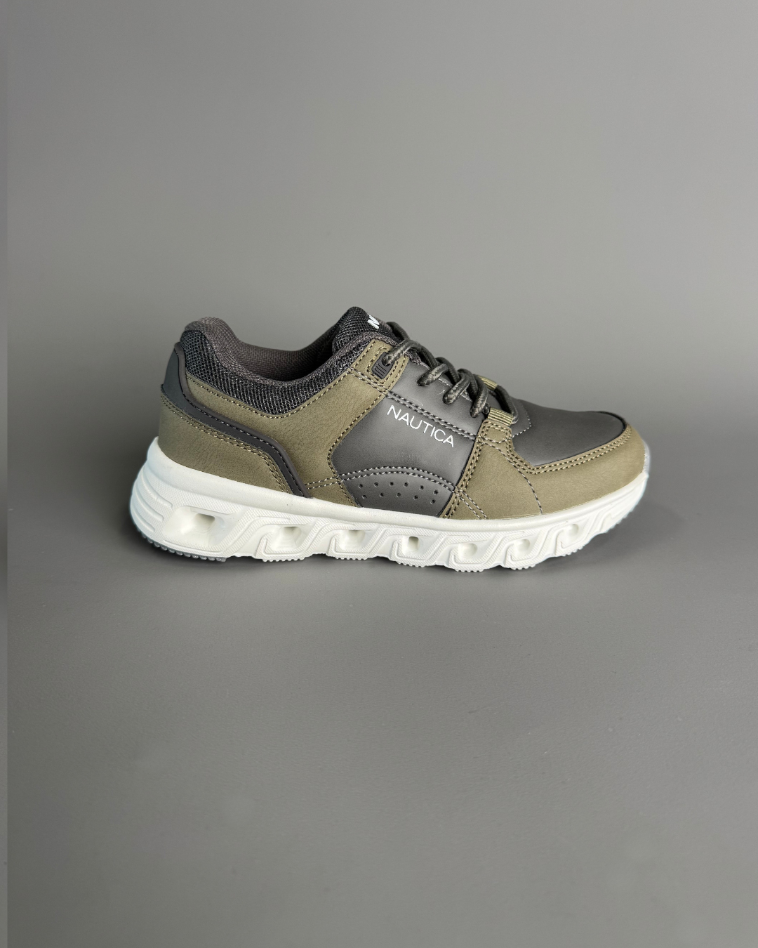 TENNIS NAUTICA VERDE MUSGO JUVENIL