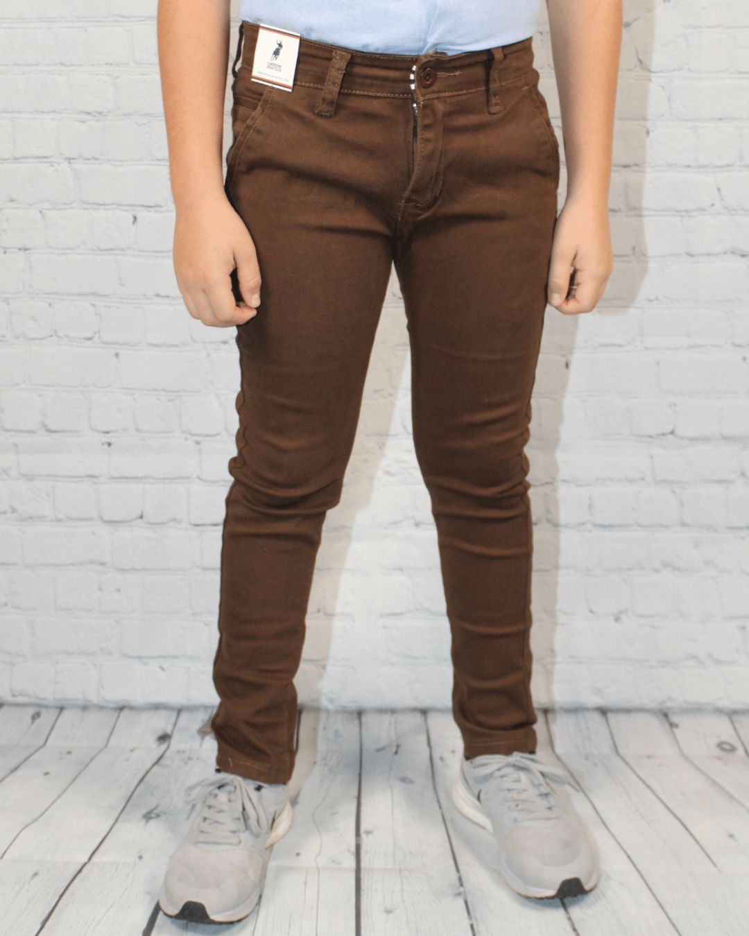 PANTALÓN CAMBRIDGE POLO CAFÉ PARA NIÑO