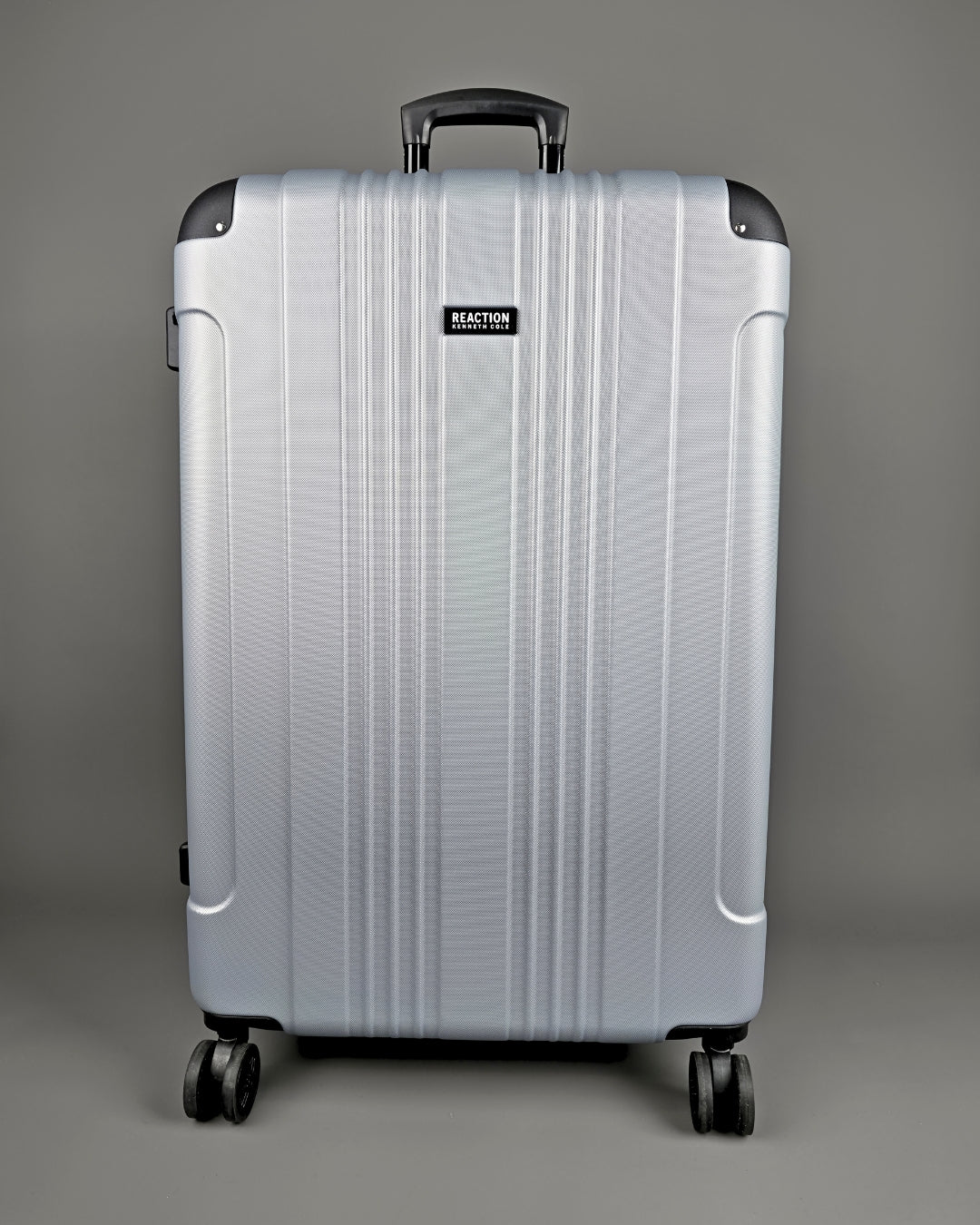 MALETA KENNETH COLE PLATEADA