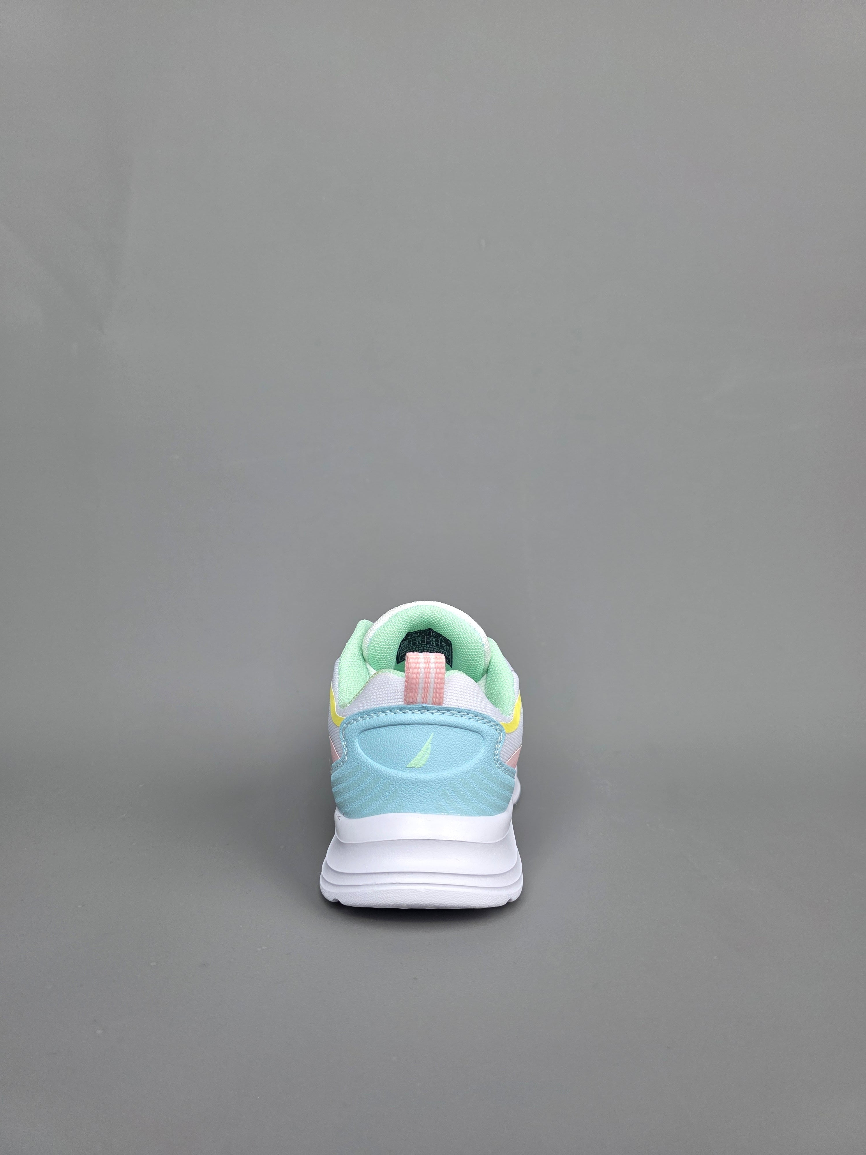 TENNIS NAUTICA MULTICOLOR PARA NIÑA