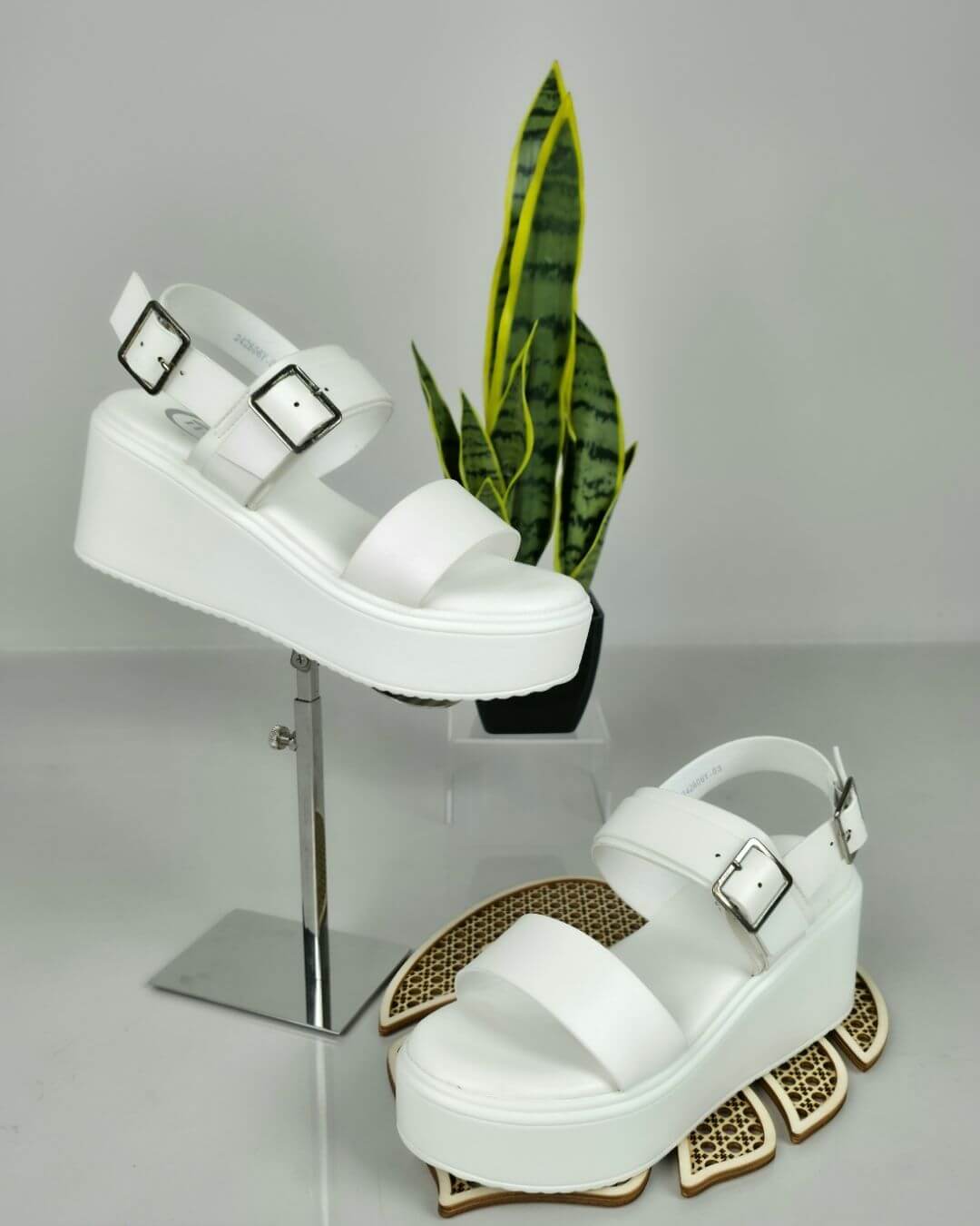 SANDALIA MIOS BLANCA PARA DAMA
