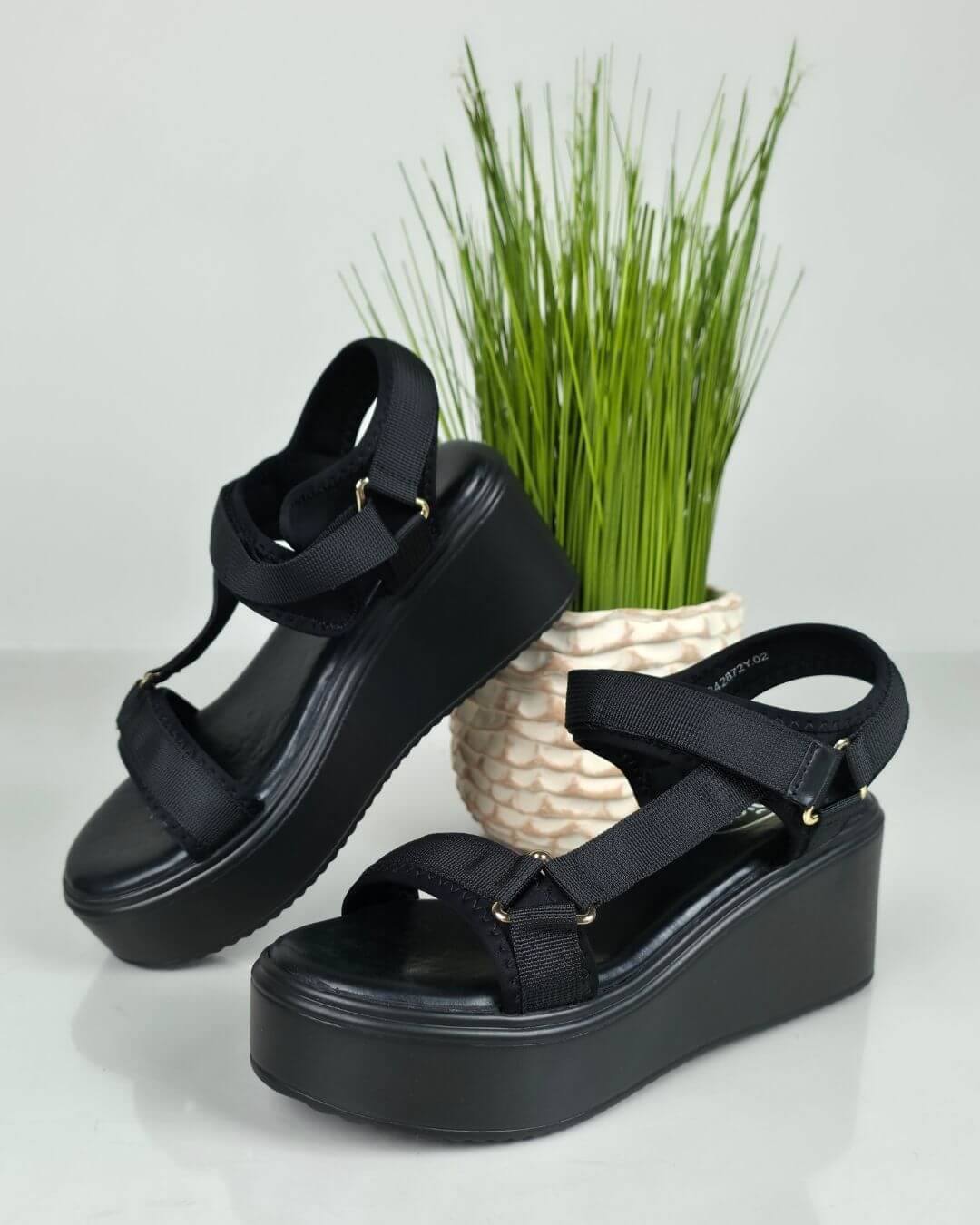 SANDALIA MIOS NEGRAS PARA DAMA