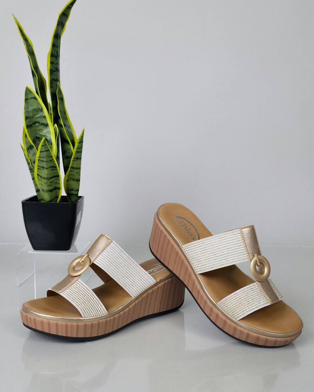 SANDALIA MIOS BEIGE PARA DAMA