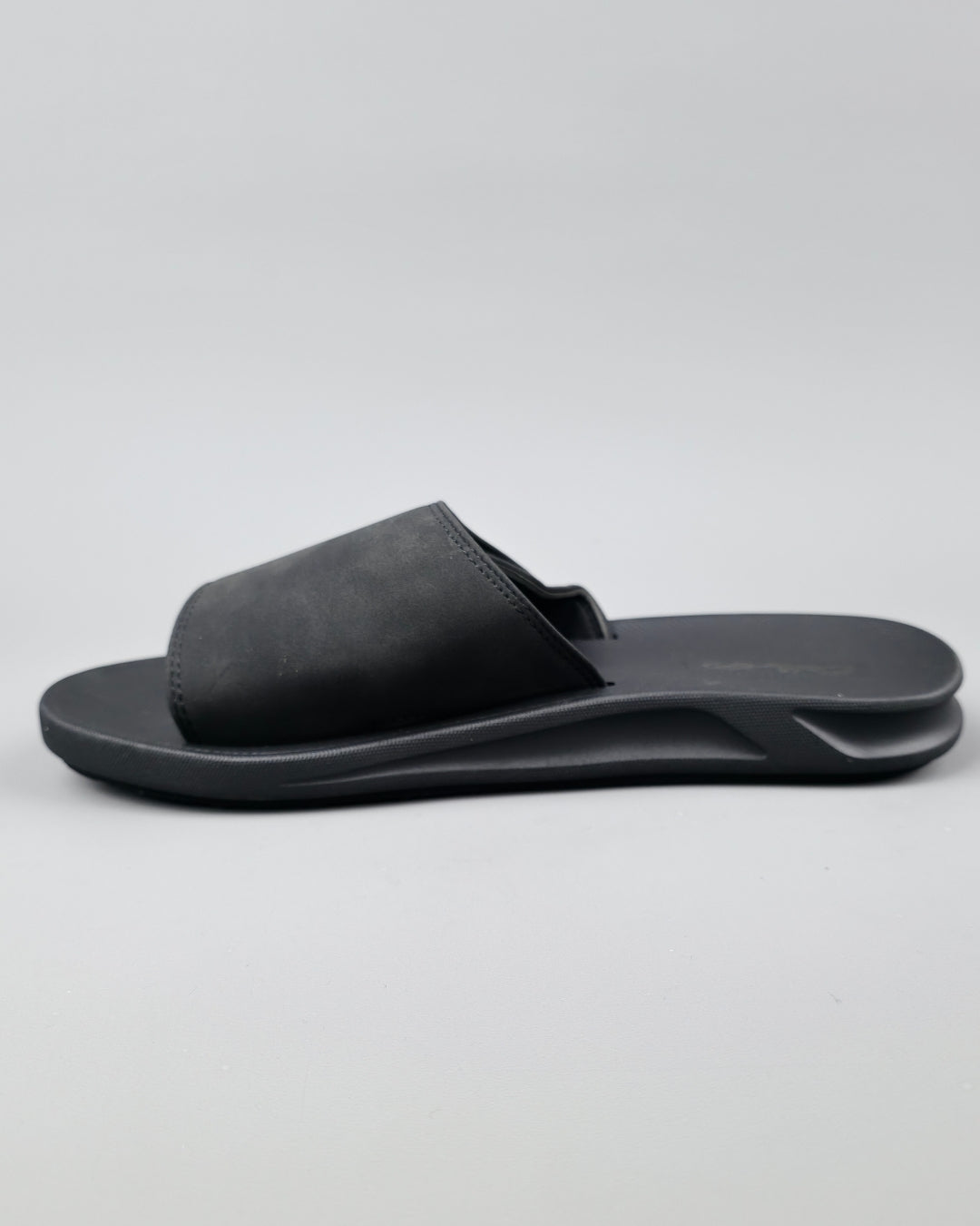 SANDALIA BOLTIO NEGRA PARA CABALLERO