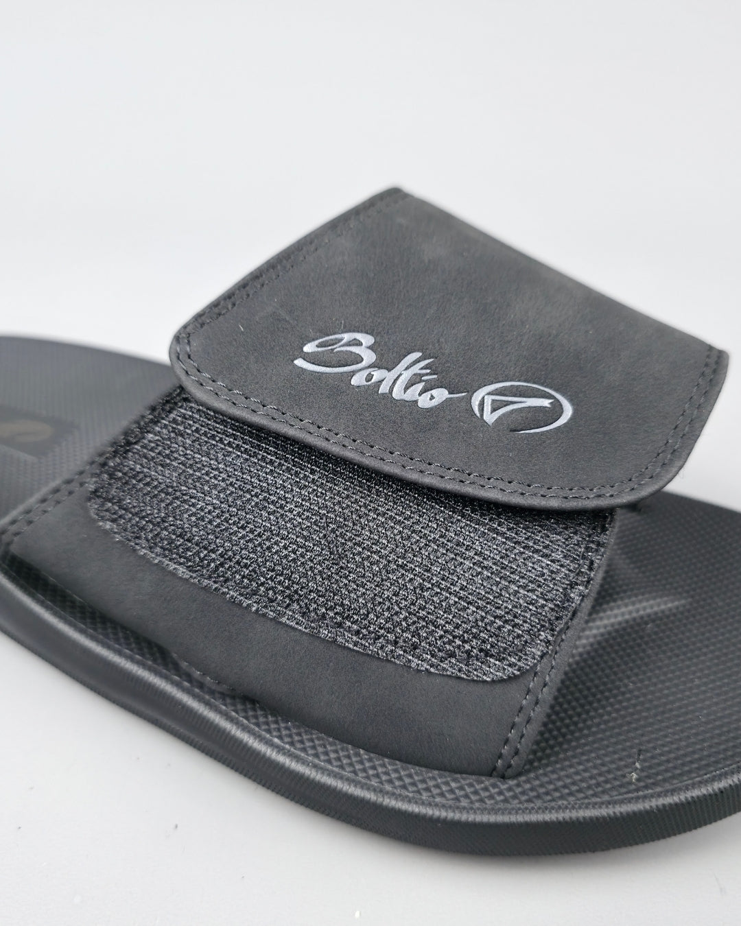 SANDALIA BOLTIO NEGRA PARA CABALLERO