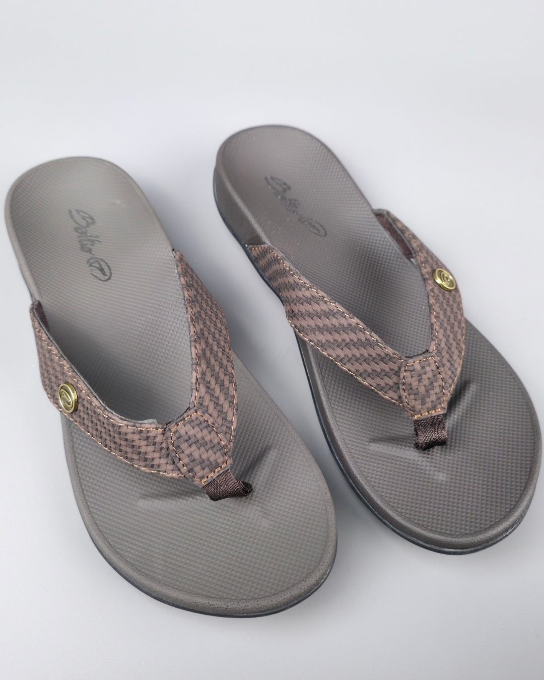 SANDALIA BOLTIO CAFE OSCURO PARA DAMA