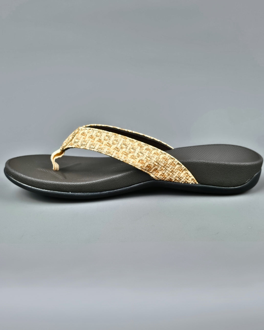 SANDALIA BOLTIO CAFE OSCURO PARA DAMA