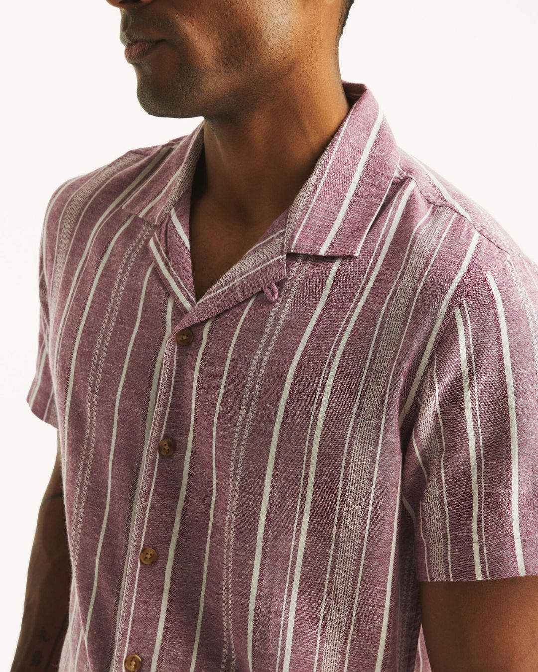 CAMISA NAUTICA MORADA DE RAYAS PARA CABALLERO