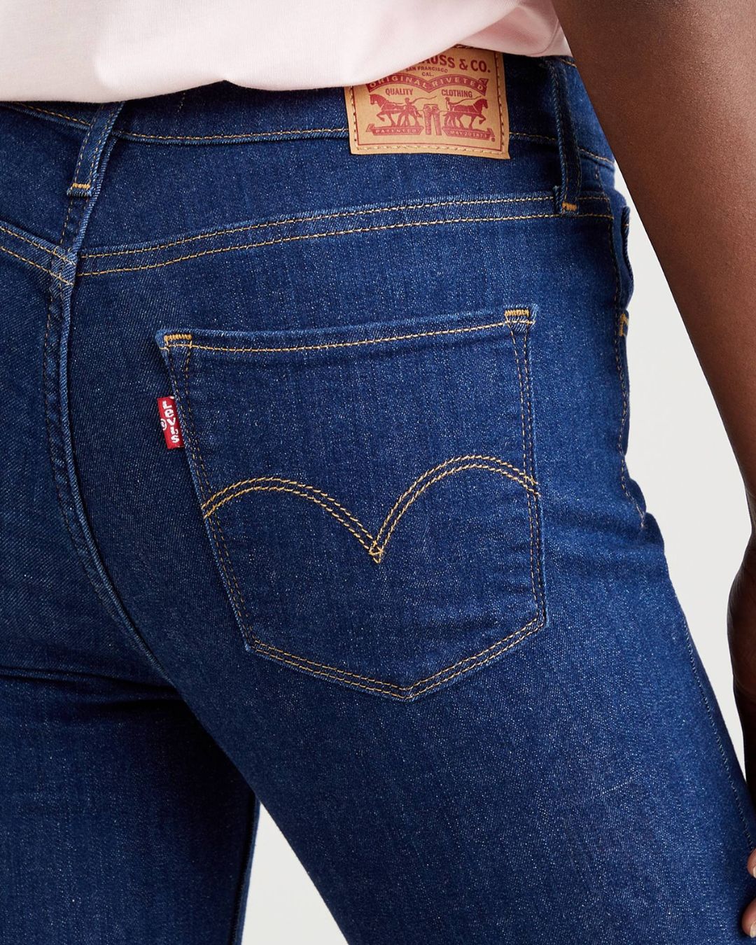 JEANS LEVIS DE MUJER 720 HIGH-RISE SUPER SKINNY