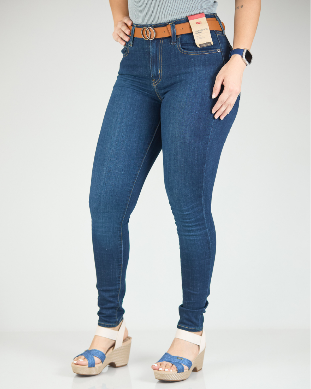 JEANS LEVIS DE MUJER 721 HIGH - RISE SKINNY