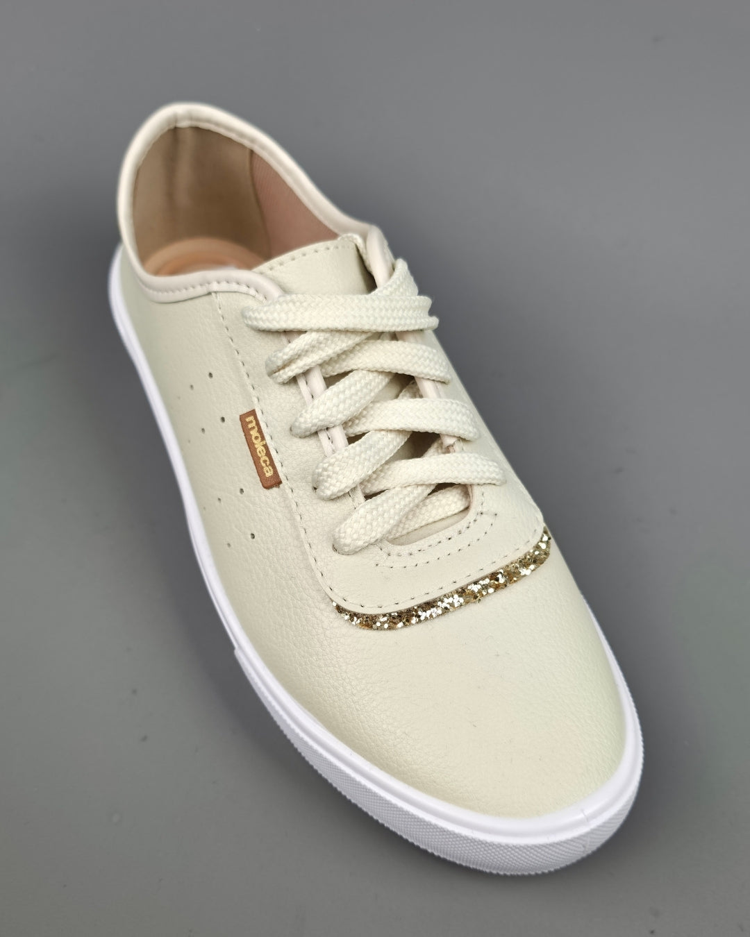 TENNIS MOLECA BEIGE PARA DAMA