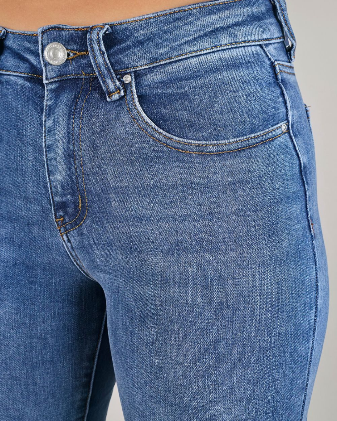 JEANS WAX AZUL MEDIO PARA DAMA