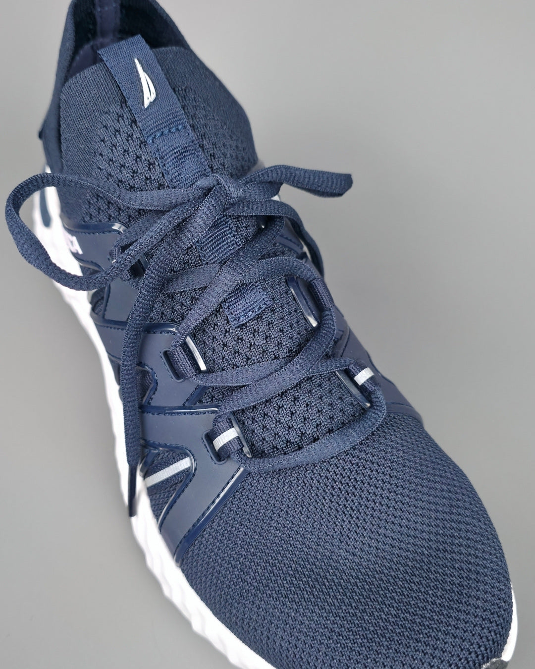 TENNIS NAUTICA AZUL OSCURO PARA CABALLERO