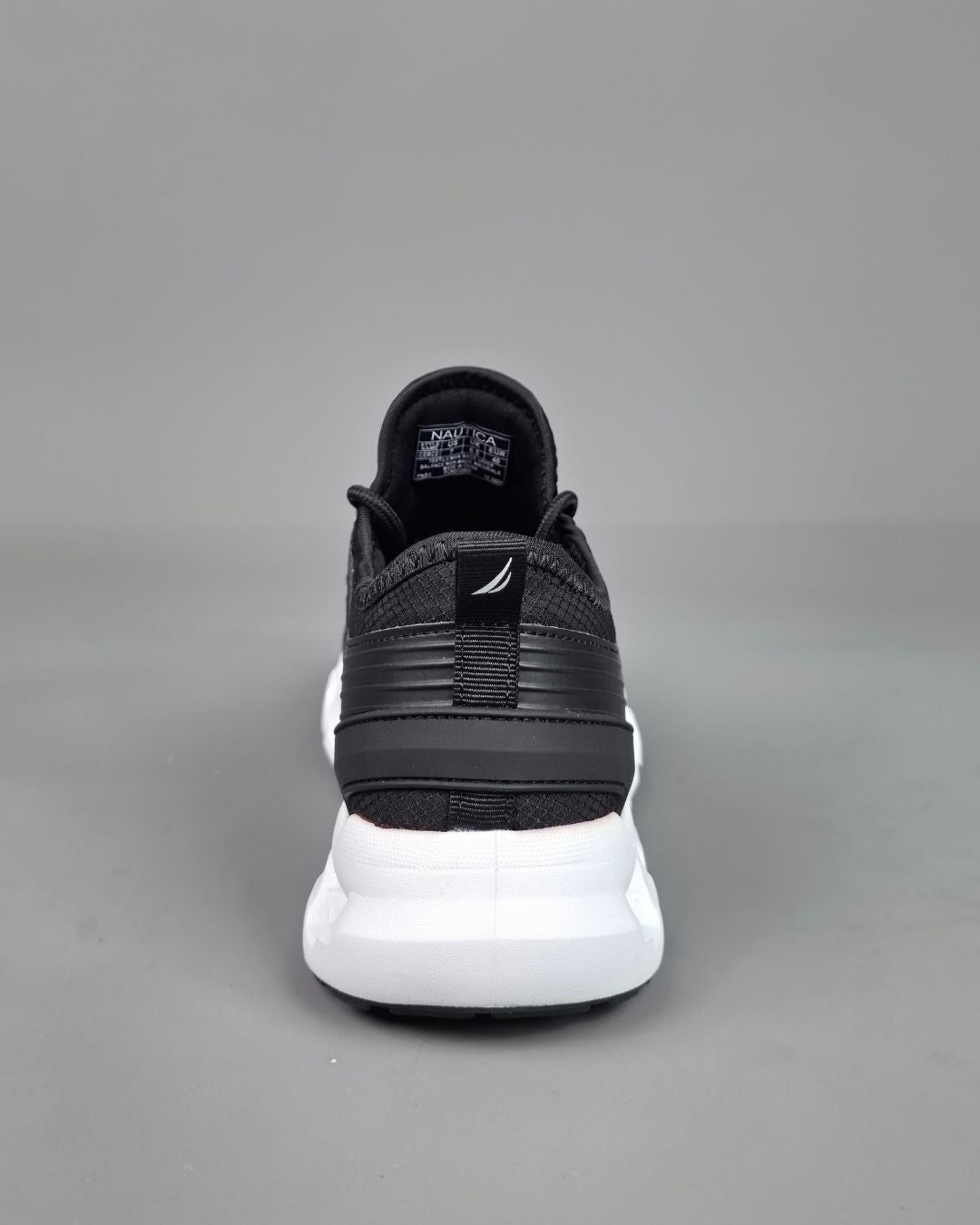 TENNIS NAUTICA DE HOMBRE NEGRAS