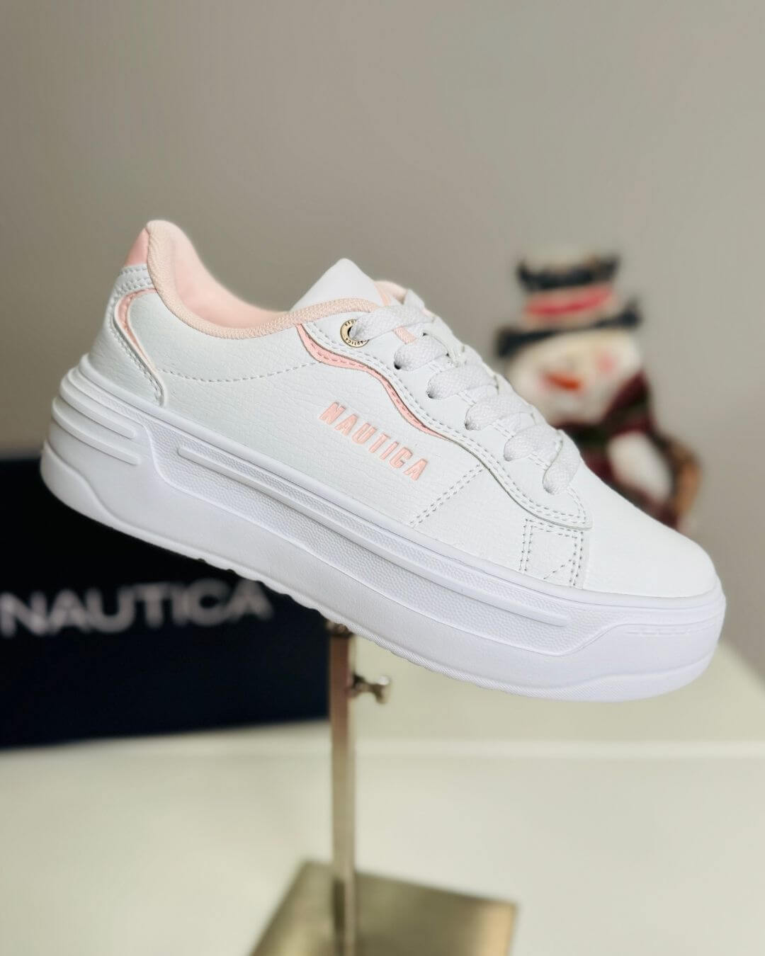 TENNIS NAUTICA BLANCA PARA DAMA