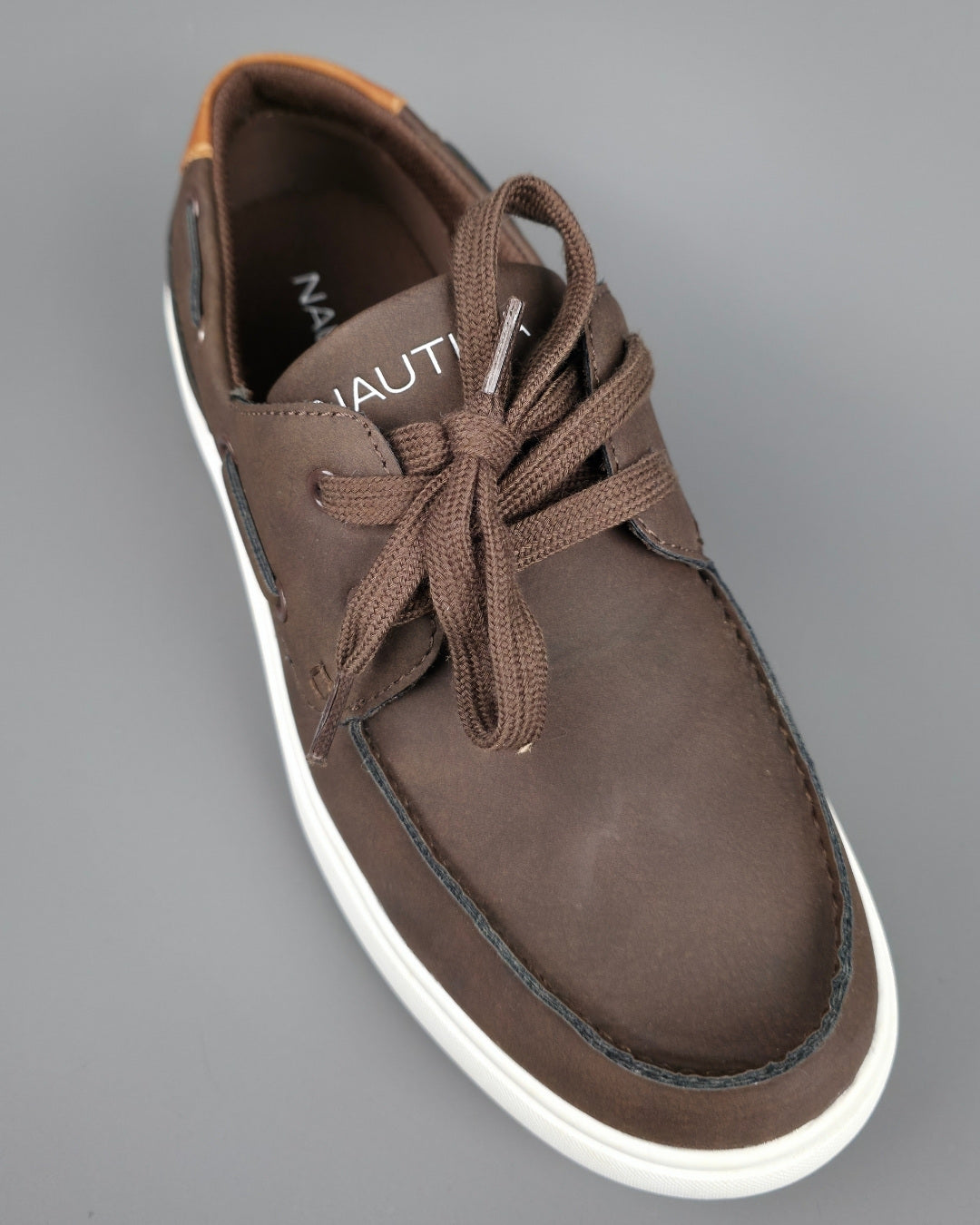 TENNIS NAUTICA CAFÉ PARA CABALLERO