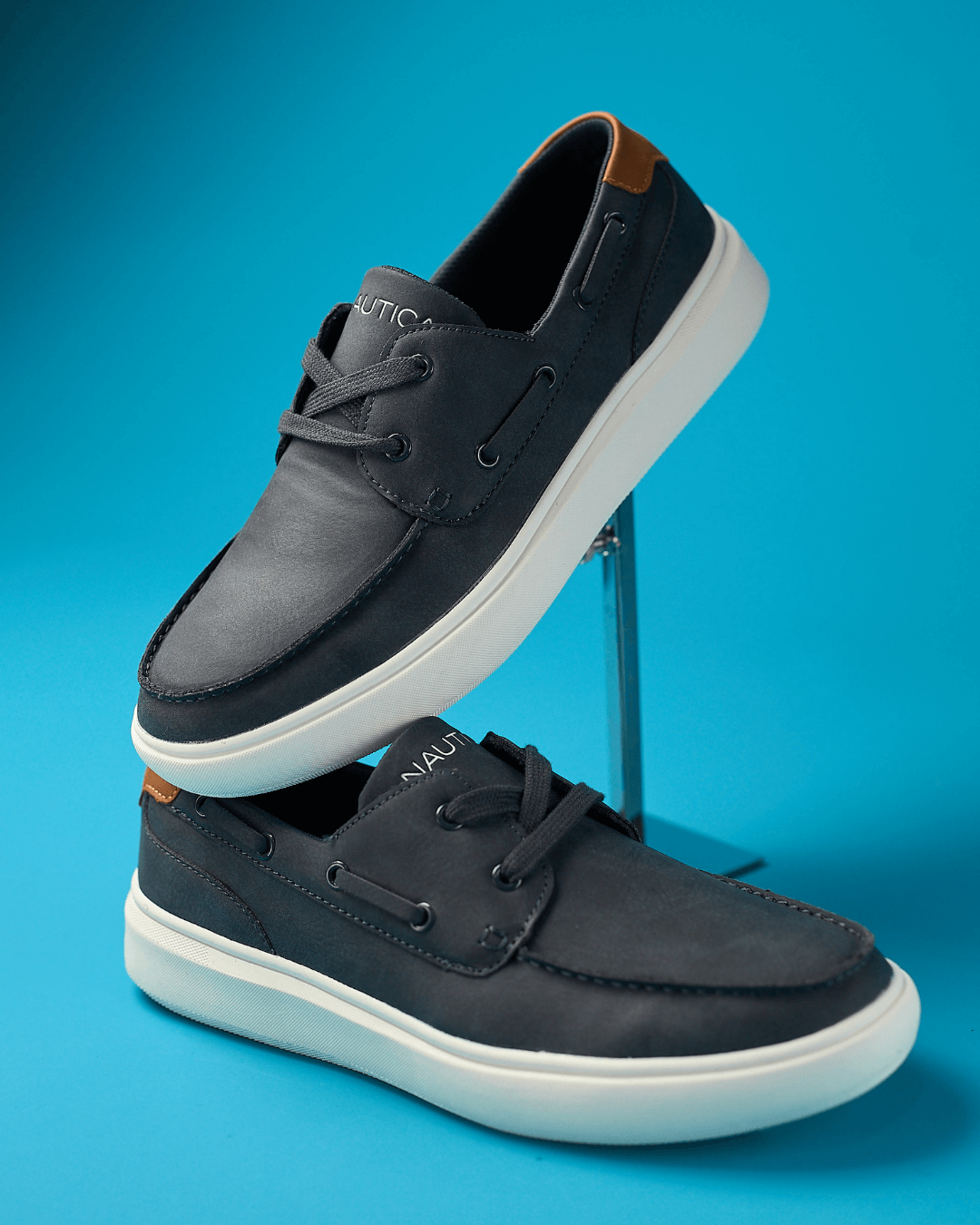TENNIS NAUTICA AZUL OSCURO PARA CABALLERO
