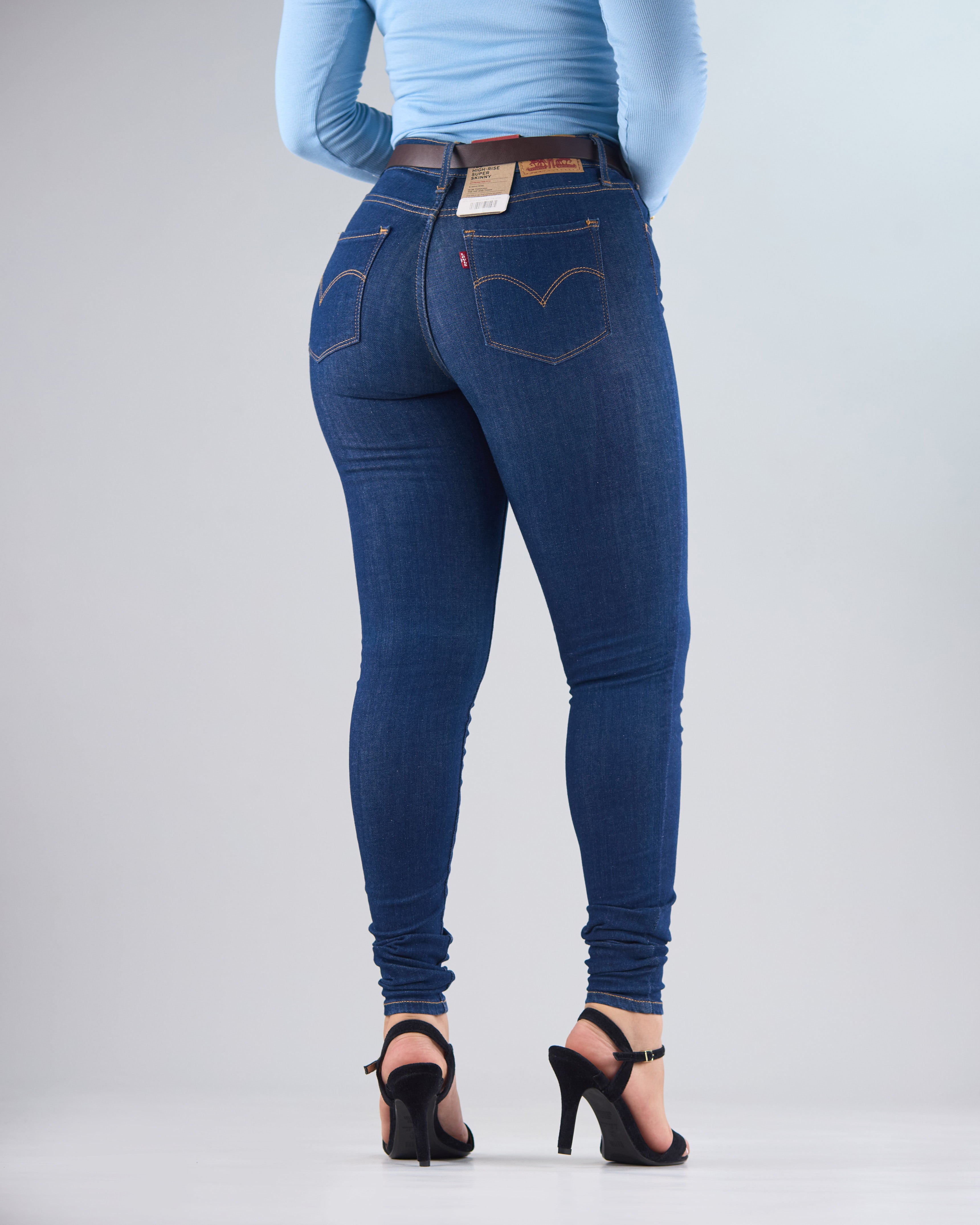 JEANS LEVIS 720 HIGH RISE SUPER SKINNY