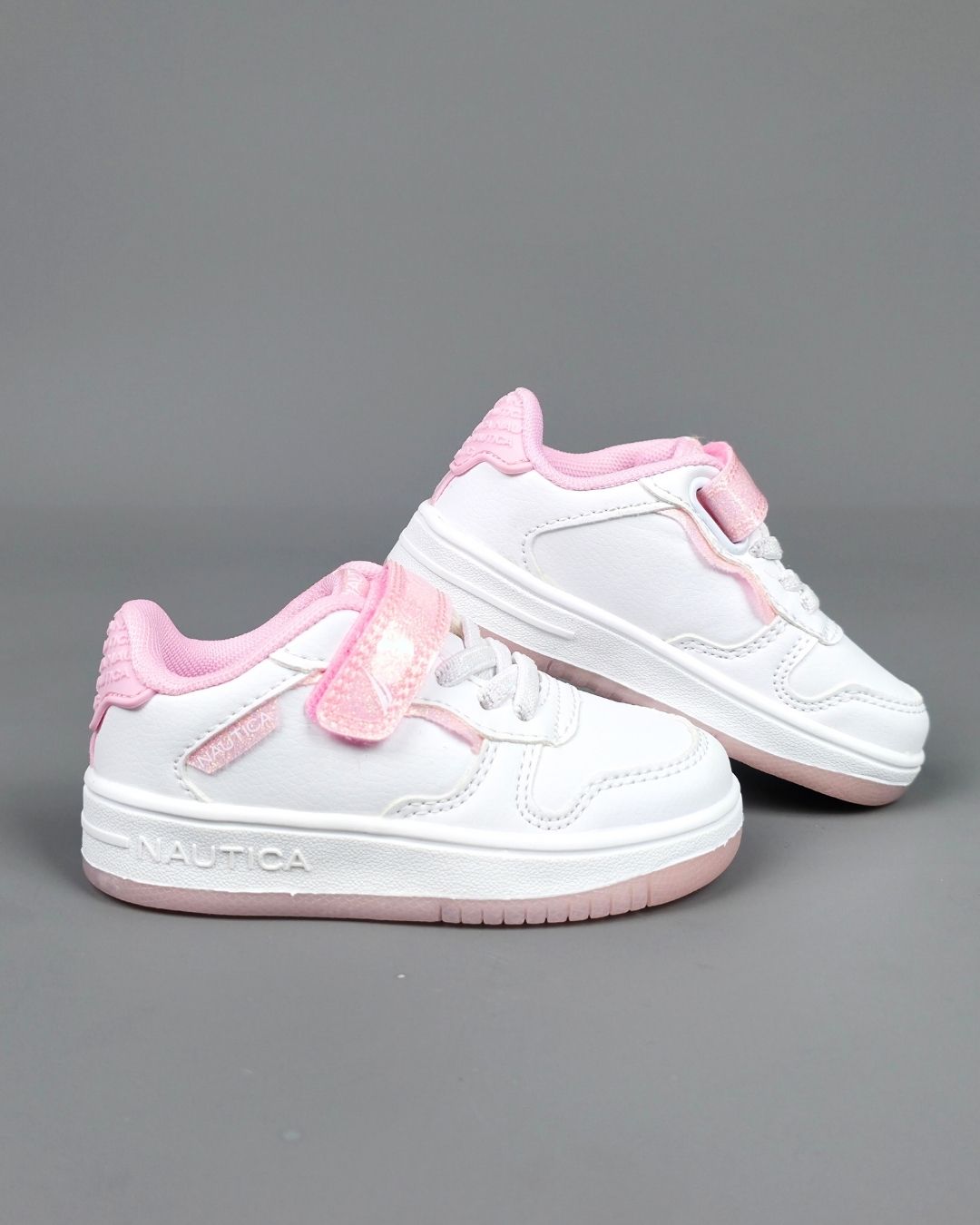 TENNIS NAUTICA BLANCAS CON ROSA PARA NIÑA