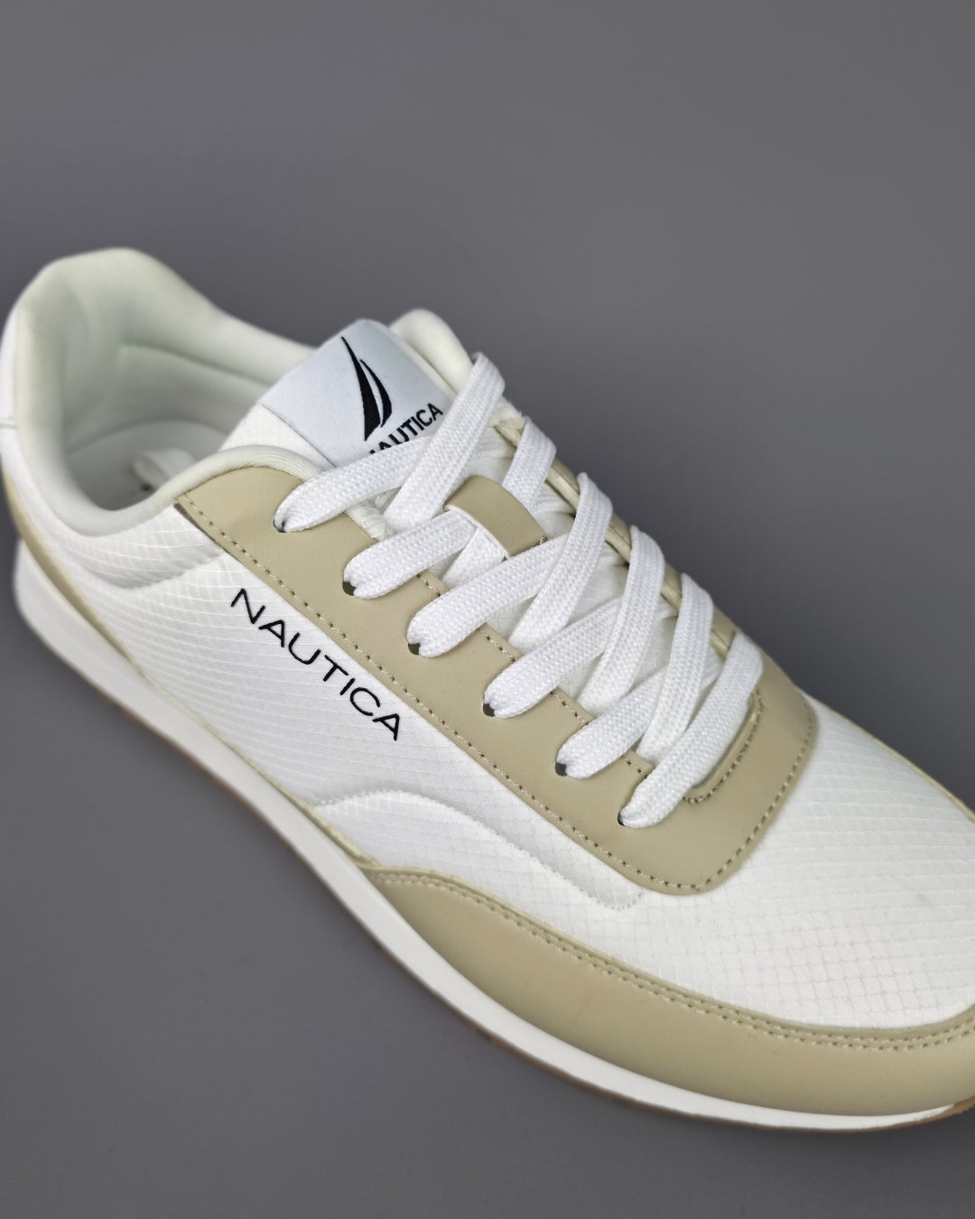 TENNIS NAUTICA BLANCAS PARA CABALLERO