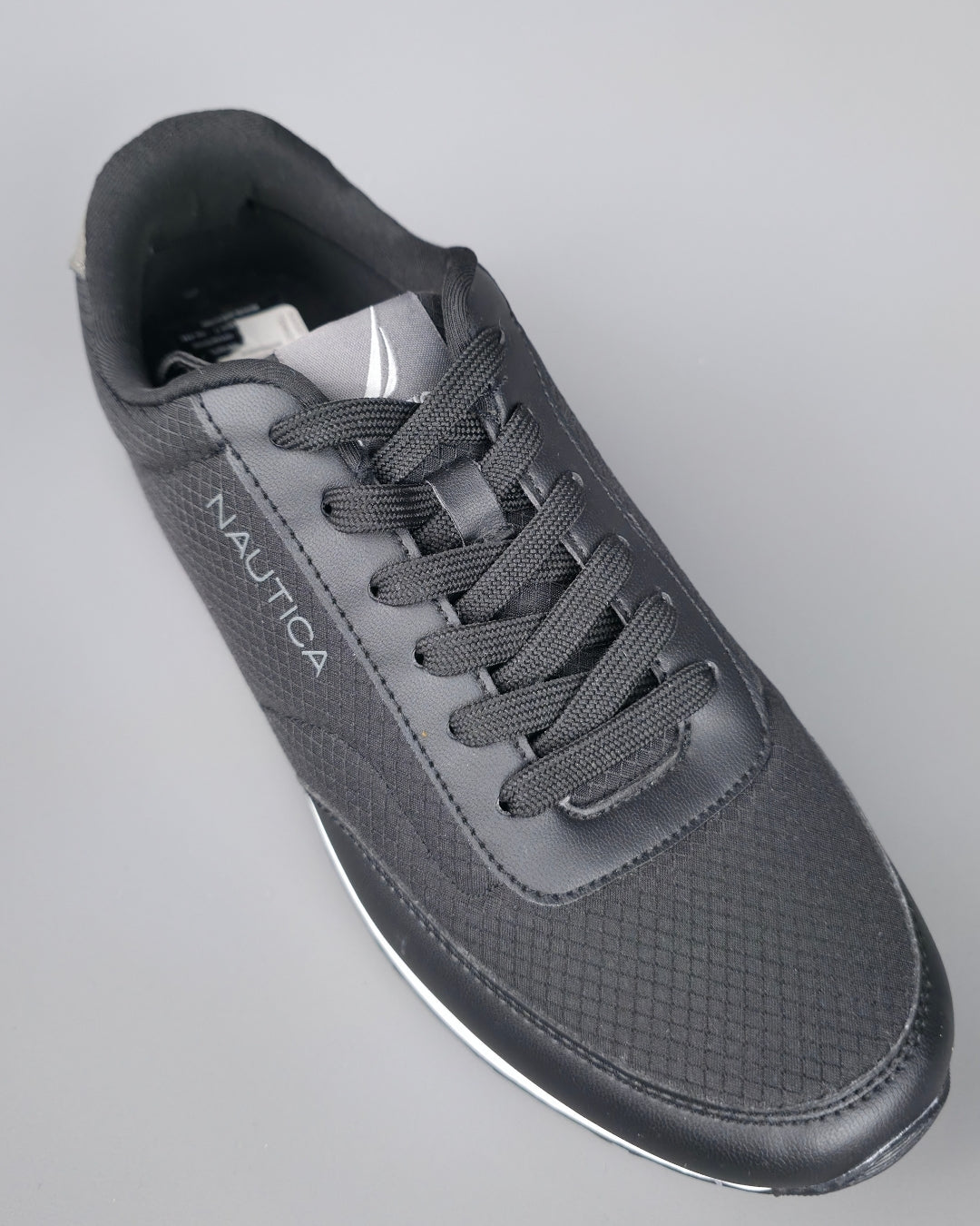 TENNIS NAUTICA NEGRAS PARA CABALLERO