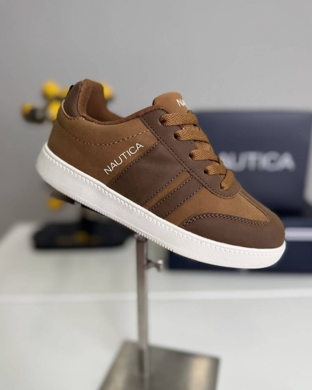 TENNIS NAUTICA CAFÉ PARA NIÑO