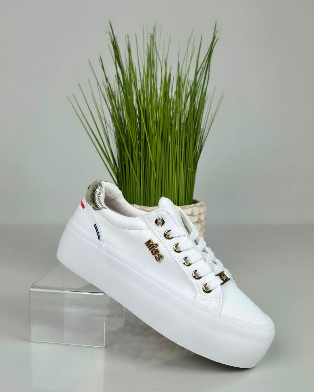 TENNIS MIOS BLANCA PARA DAMA