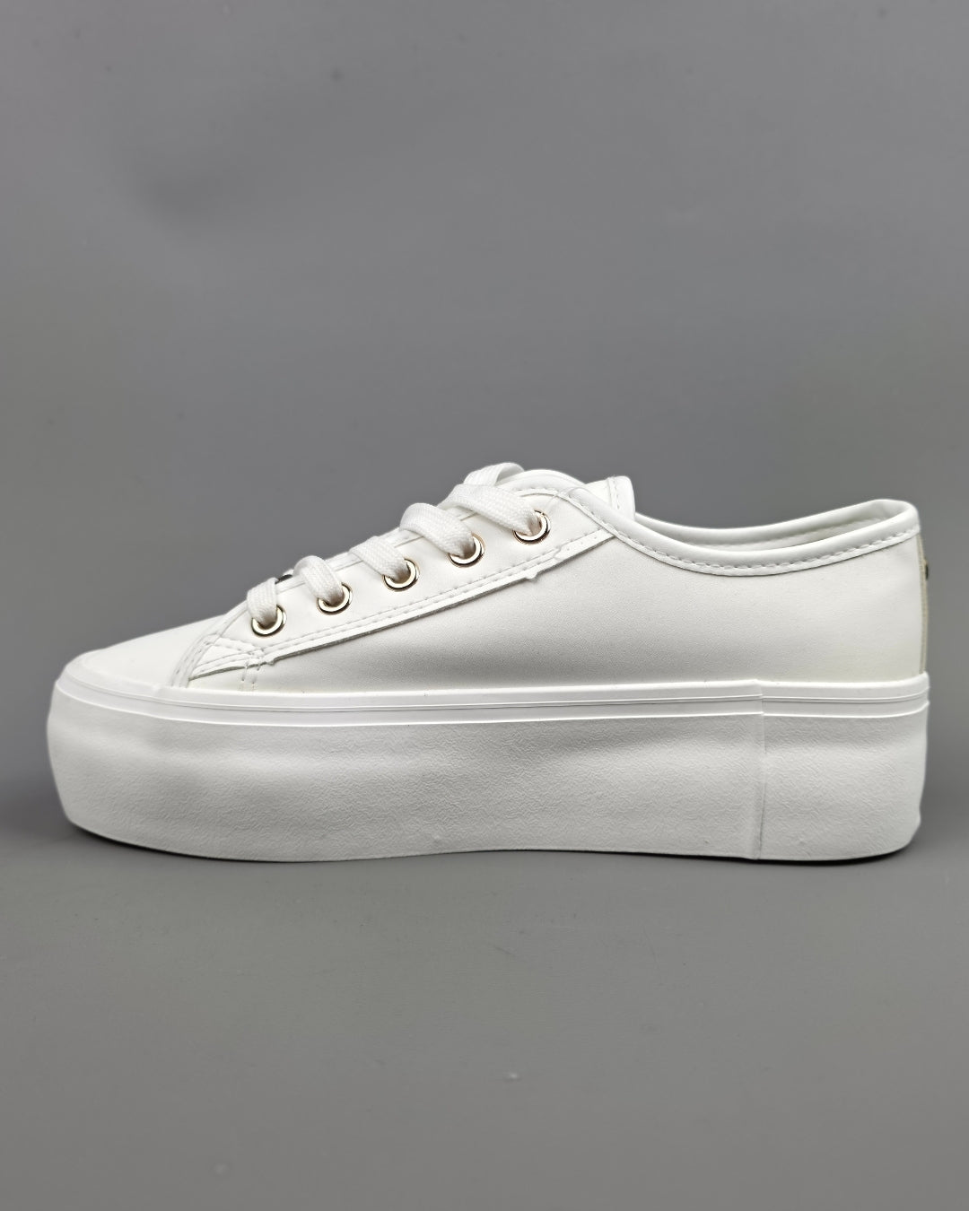 TENNIS MIOS BLANCA PARA DAMA