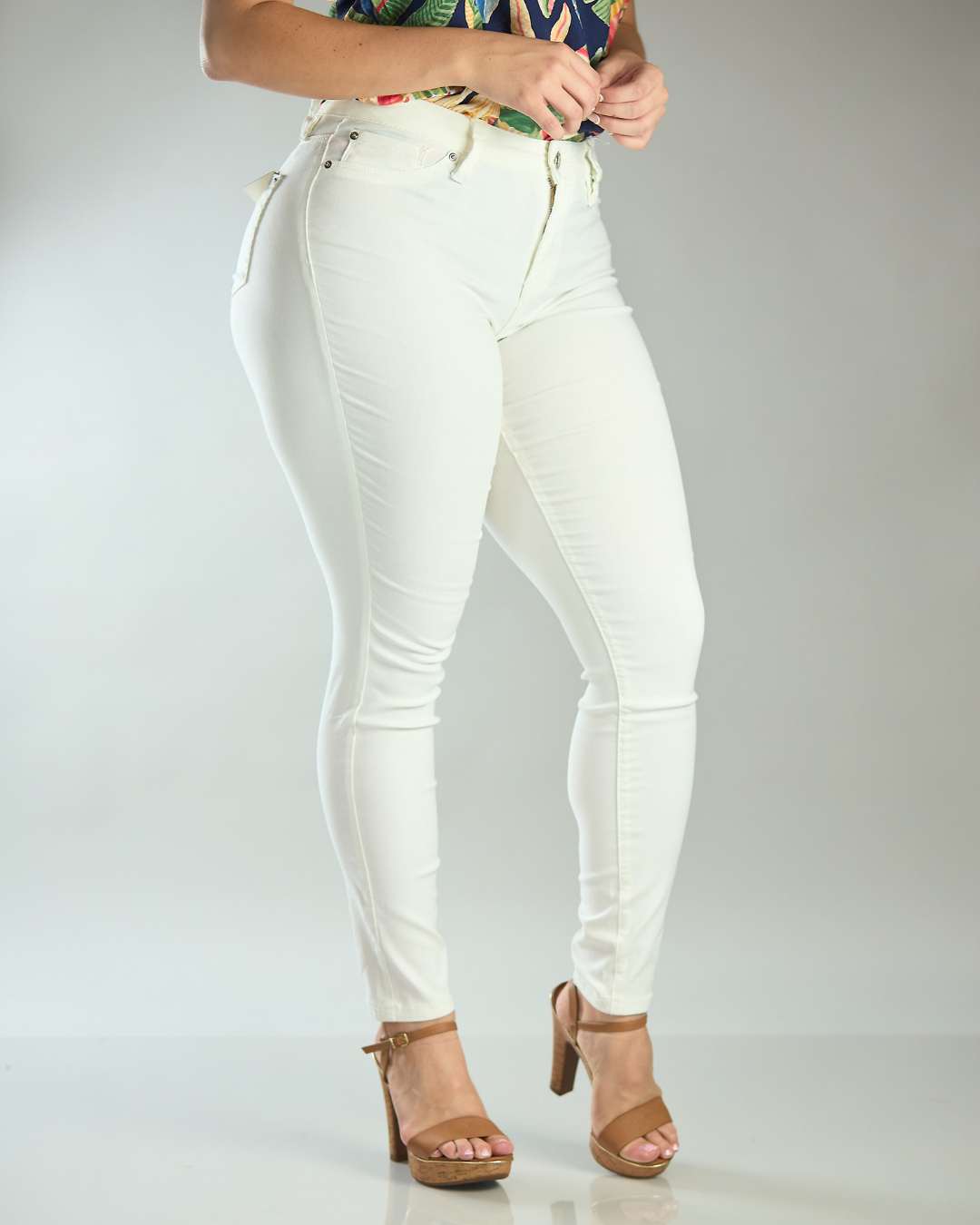 JEANS YMI BEIGE PARA DAMA