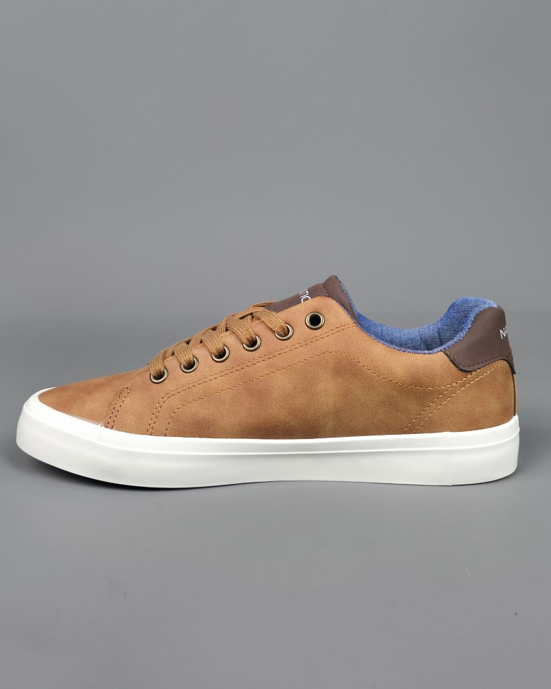 TENNIS NAUTICA