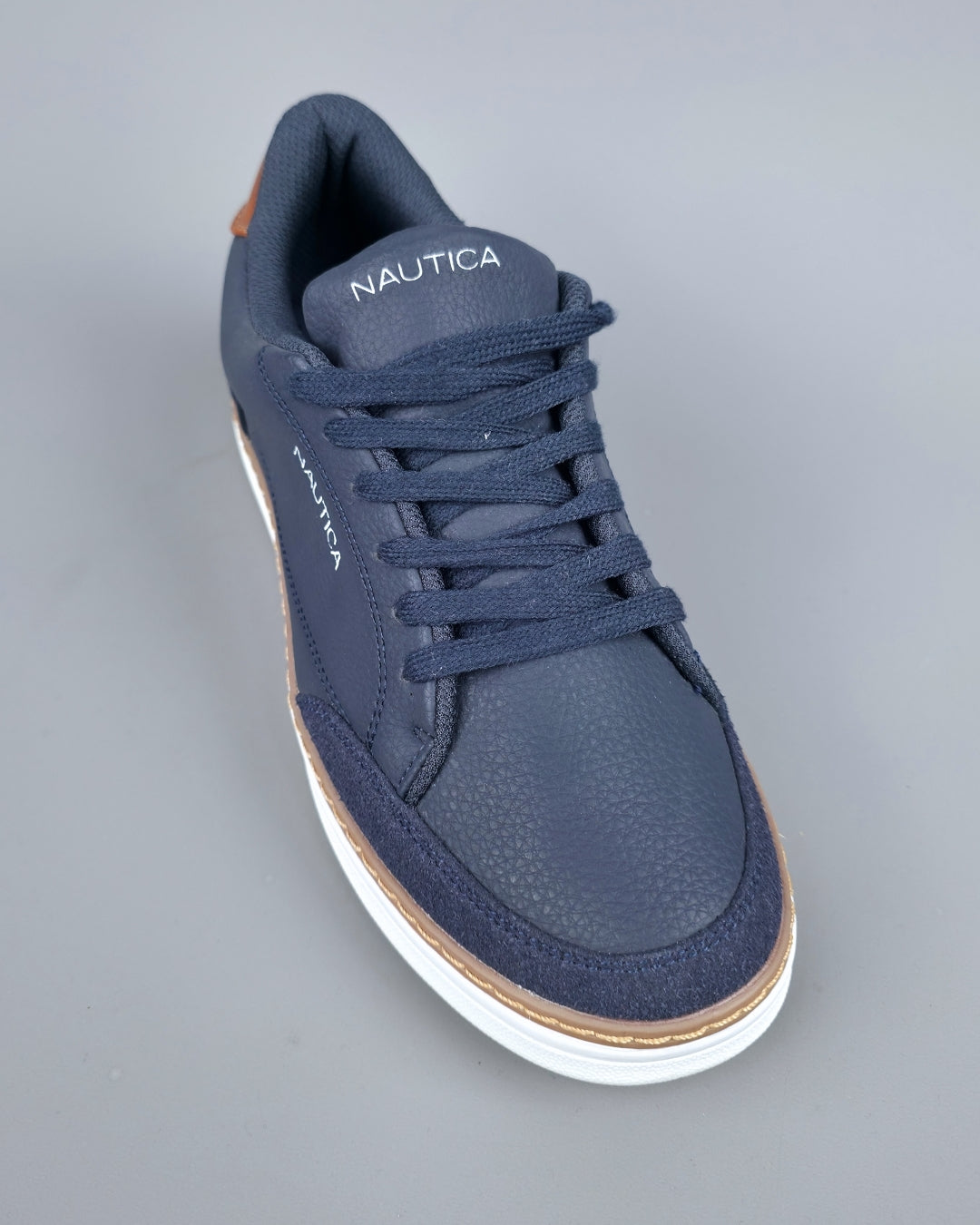 TENNIS NAUTICA AZUL PARA CABALLERO