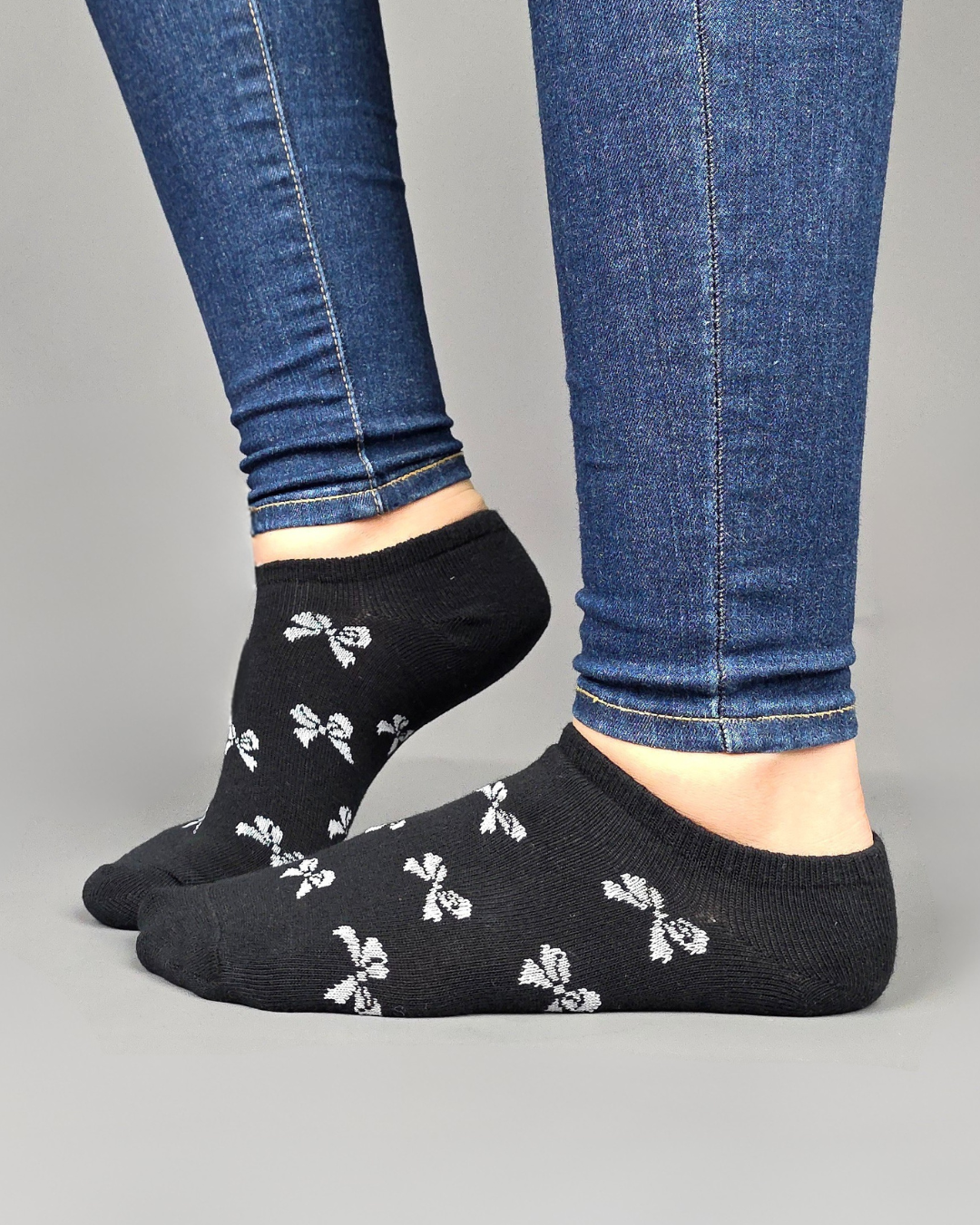 CALCETA ZENANA NEGRA PARA DAMA