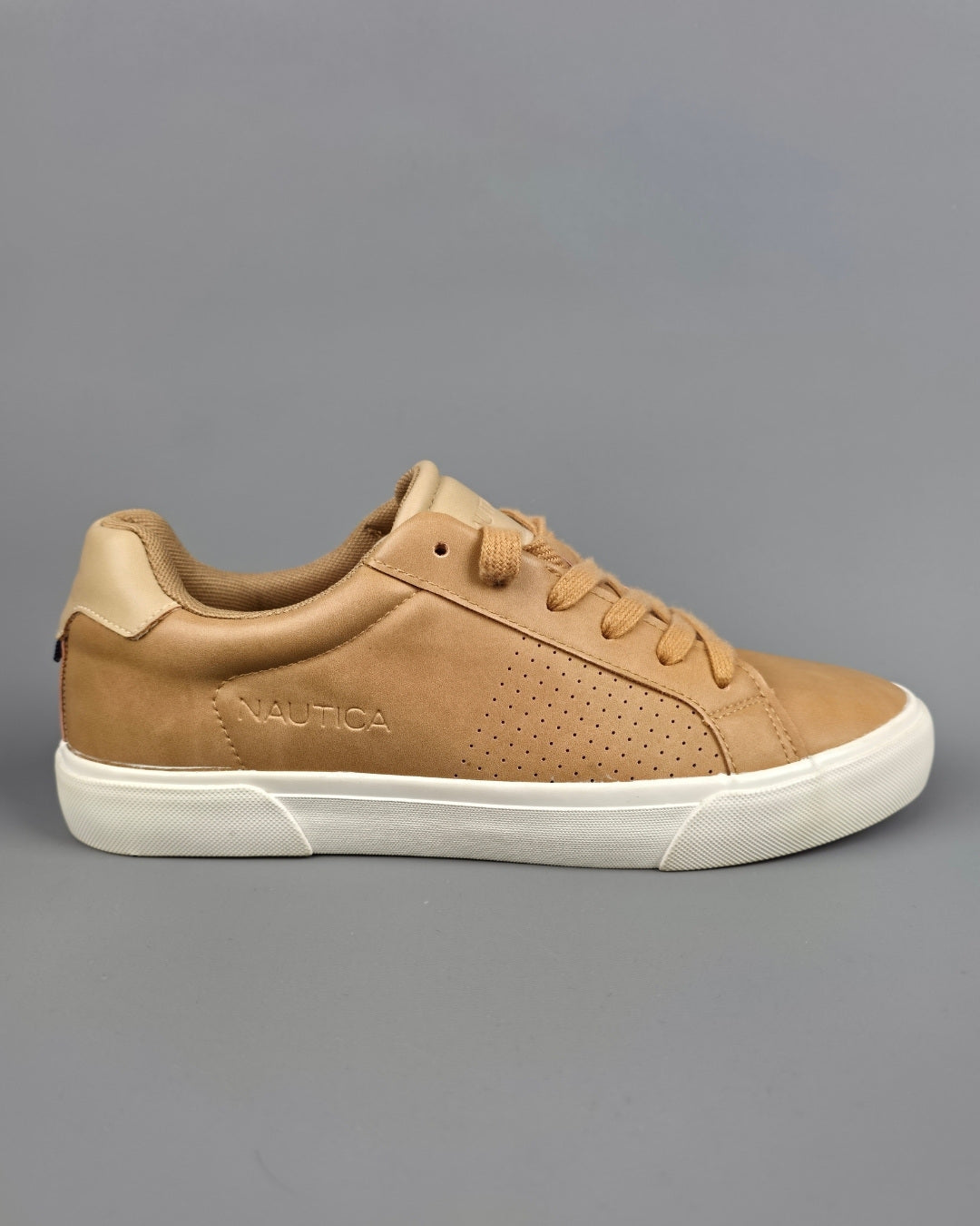 TENNIS NAUTICA CAMEL PARA CABALLERO