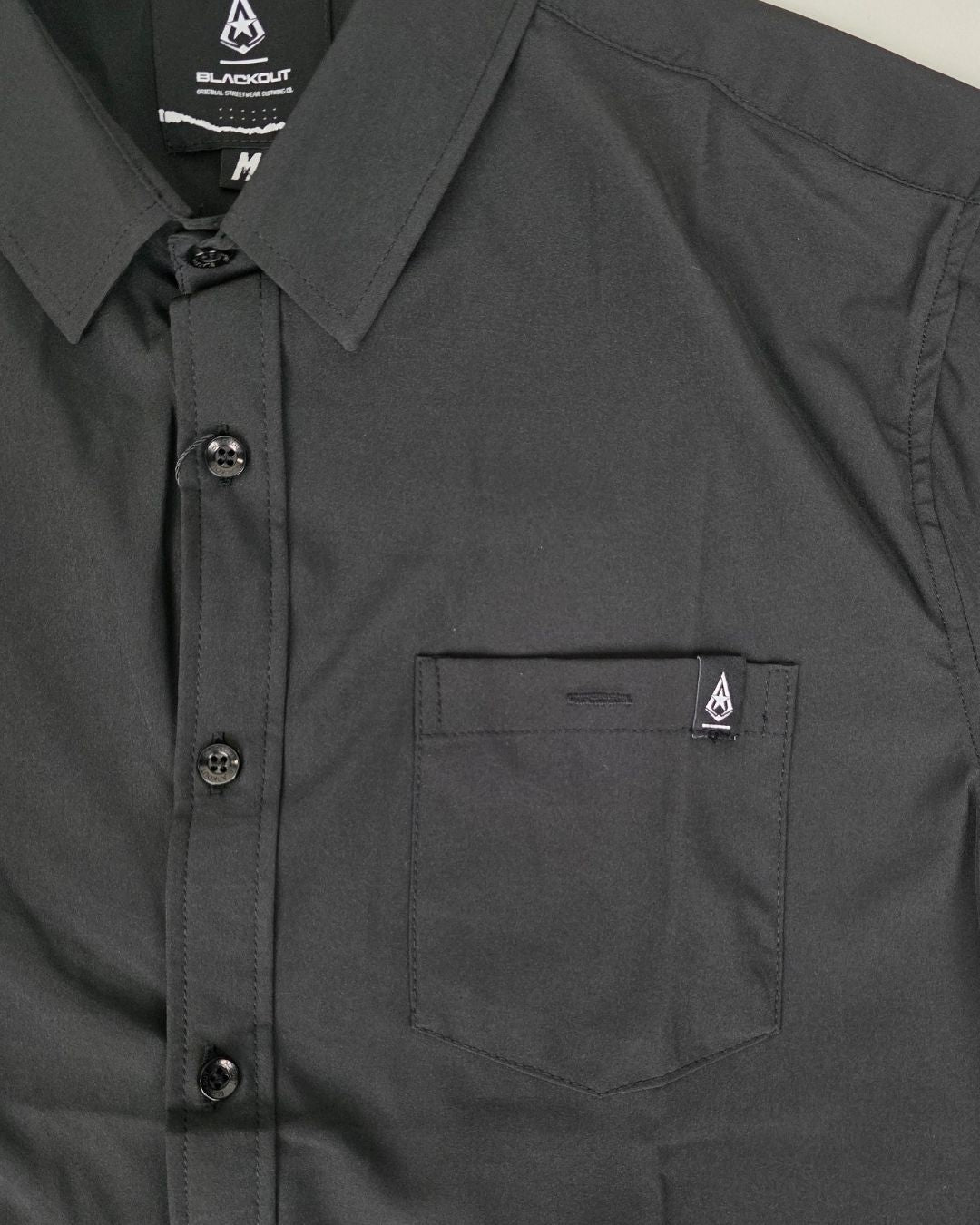 CAMISA BLACKOUT NEGRA PARA CABALLERO