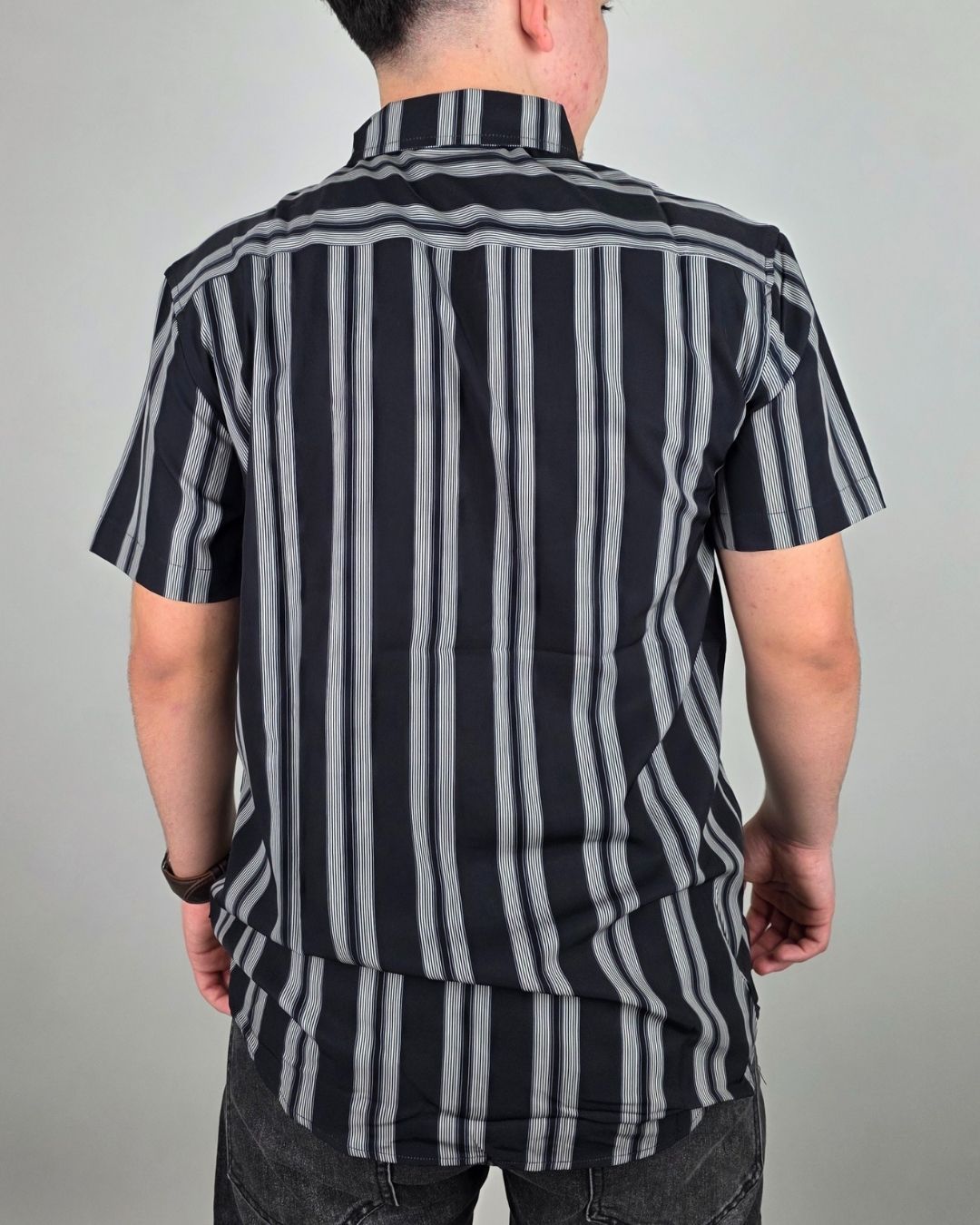 CAMISA BLACKOUT NEGRA PARA CABALLERO
