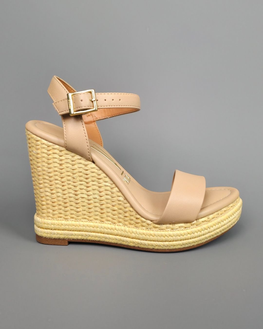 SANDALIA BEIGE VIZZANO DE PLATAFORMA PARA DAMA