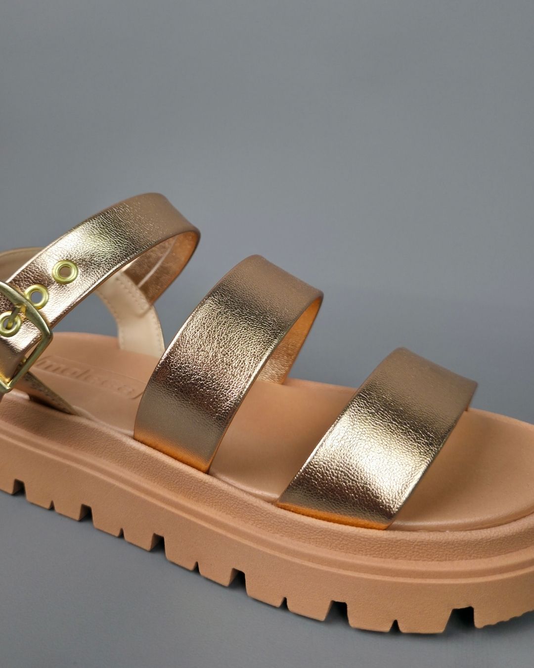 SANDALIA MOLECA ORO ROSA PARA DAMA