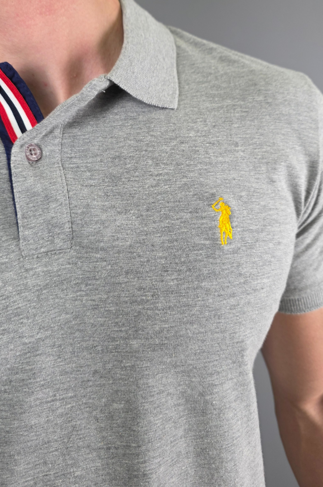 POLO CAMBRIDGE PÓLO GRIS CLARO