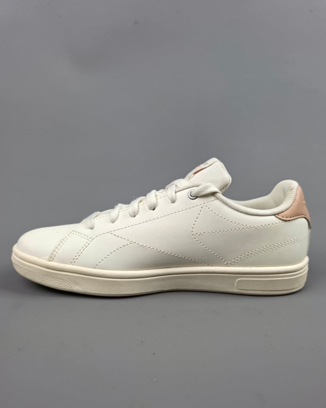 TENNIS REEBOK BEIGE PARA DAMA