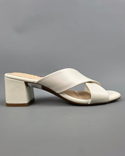 SANDALIA MOLECA BLANCA PARA DAMA