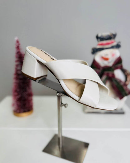 SANDALIA MOLECA BLANCA PARA DAMA