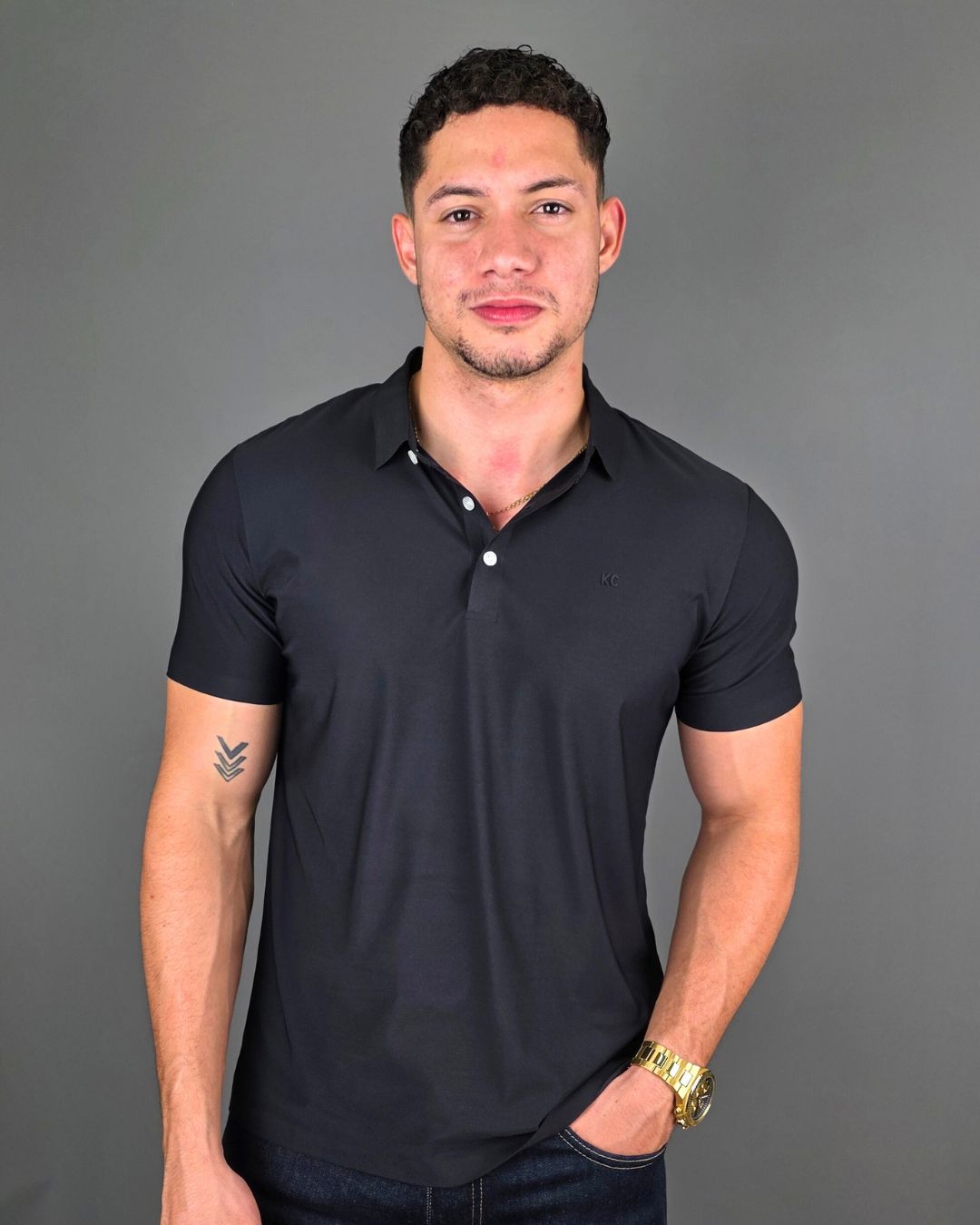 POLO KENNETH COLE NEGRA PARA CABALLERO