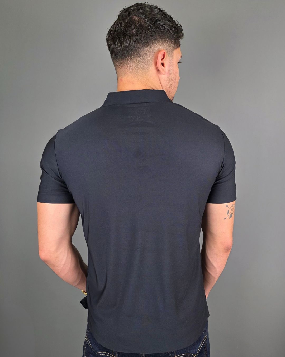 POLO KENNETH COLE NEGRA PARA CABALLERO