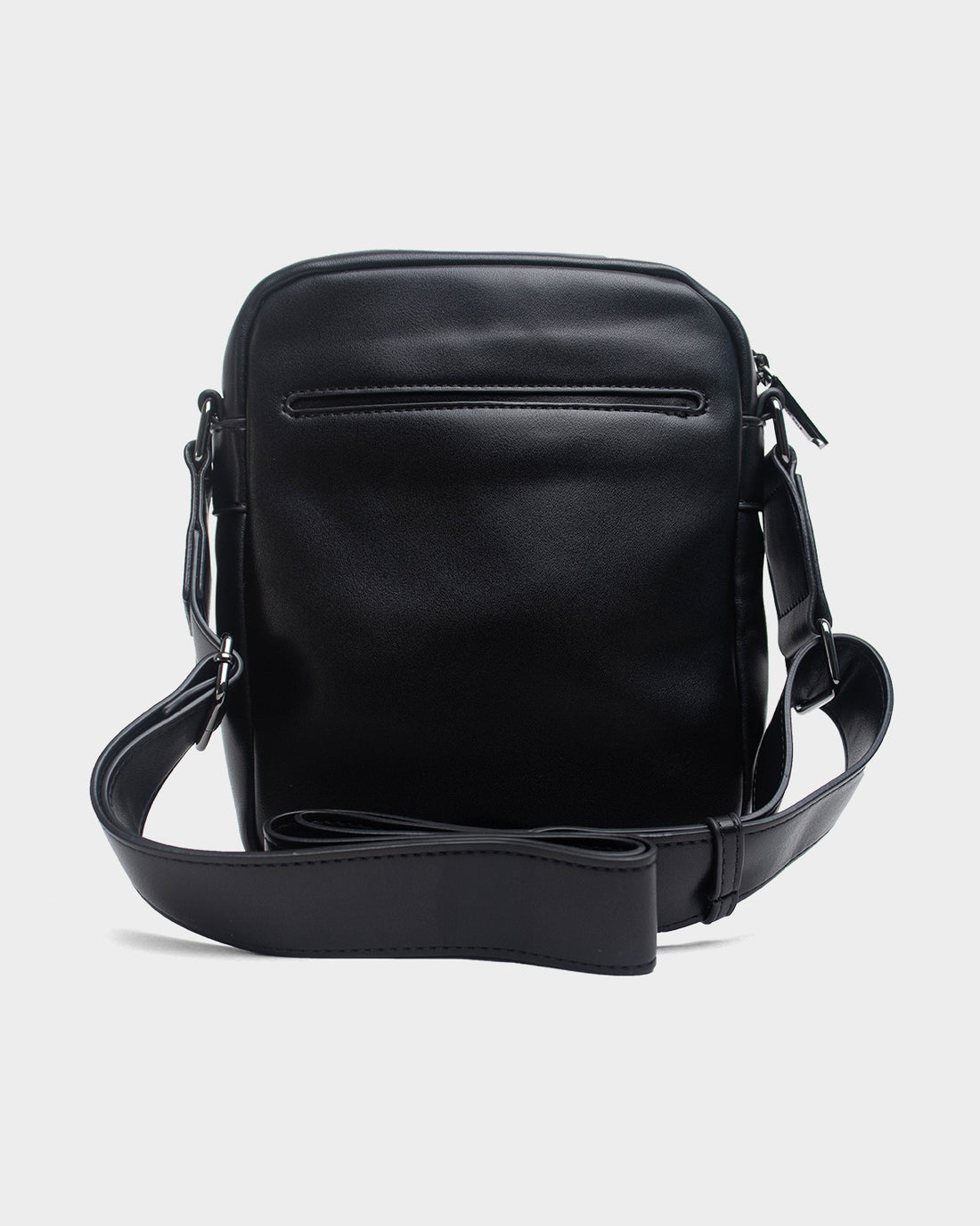 BOLSO NEGRO KENNETH COLE PARA CABALLERO